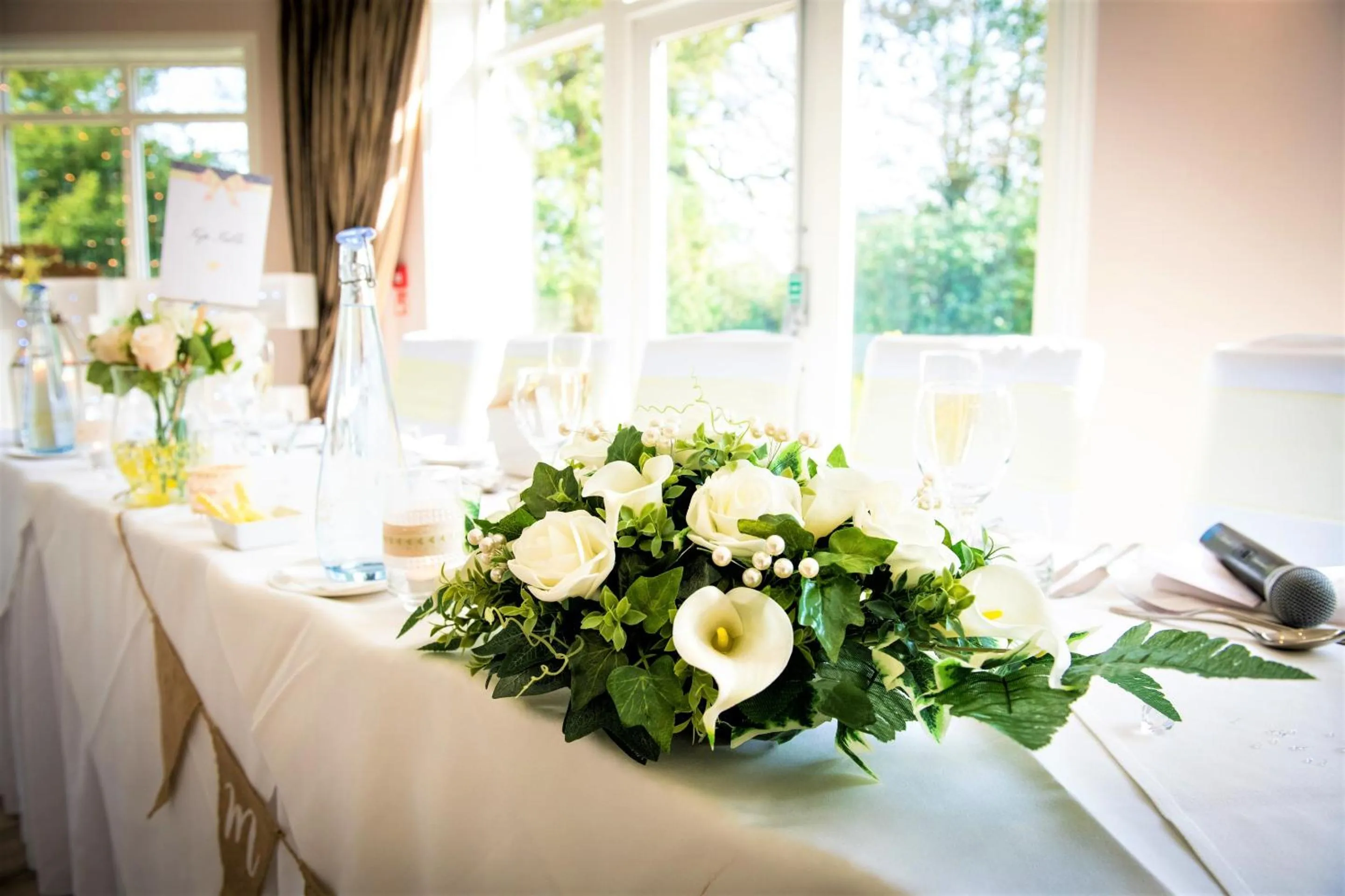 Restaurant/places to eat in Astley Bank Hotel