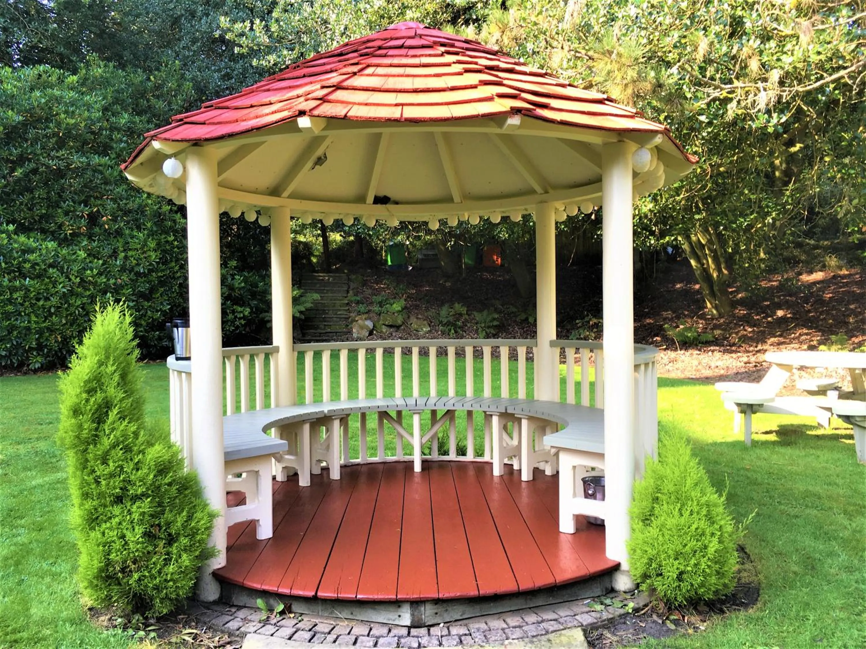 Patio in Astley Bank Hotel