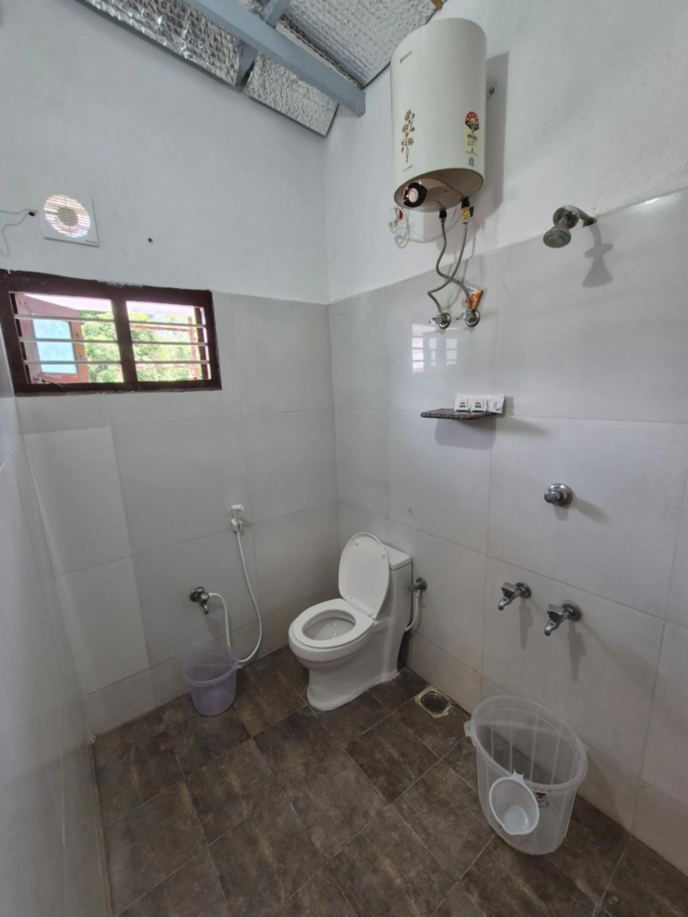 Bathroom in Rams Inn