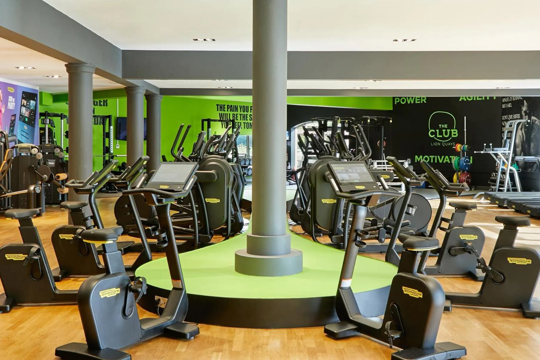Fitness centre/facilities in Lion Quays Resort
