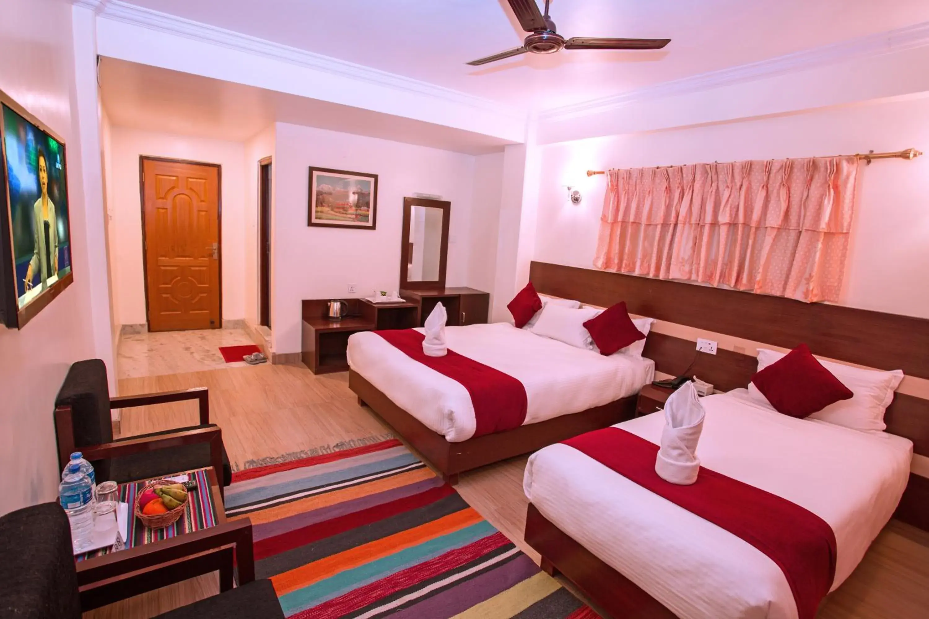 Deluxe Family Room - single occupancy in Hotel Spring Deluxe Family Room - single occupancy in Hotel Spring