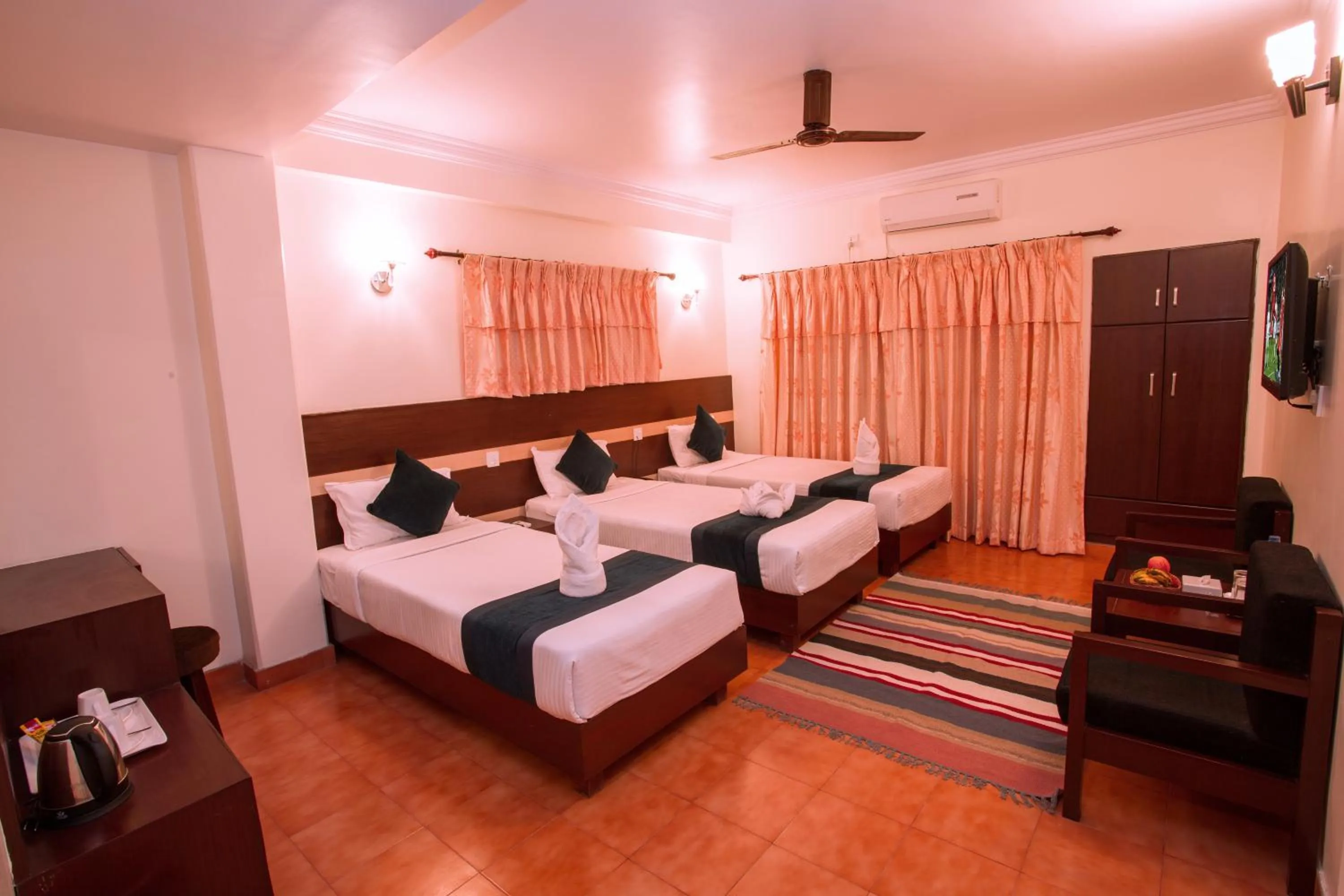 Photo of the whole room, Bed in Hotel Spring