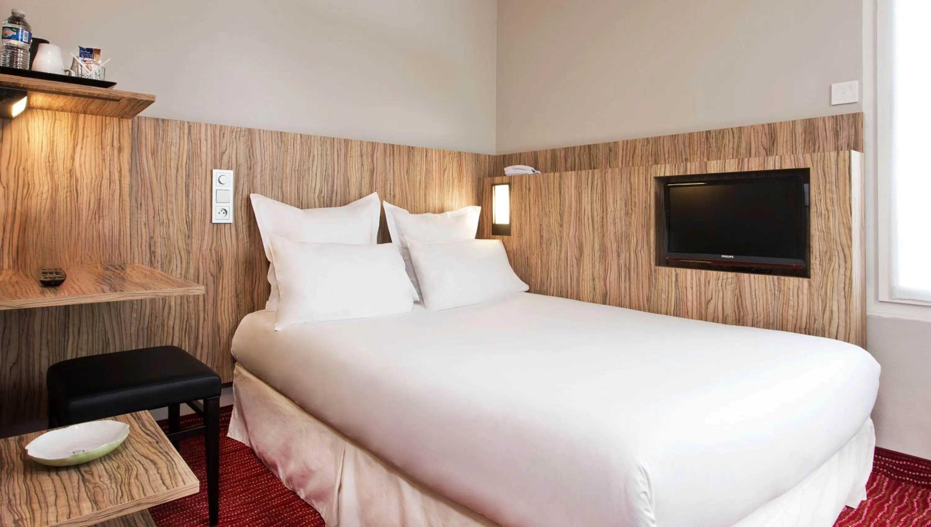 Bed in Libertel Gare Du Nord Suede