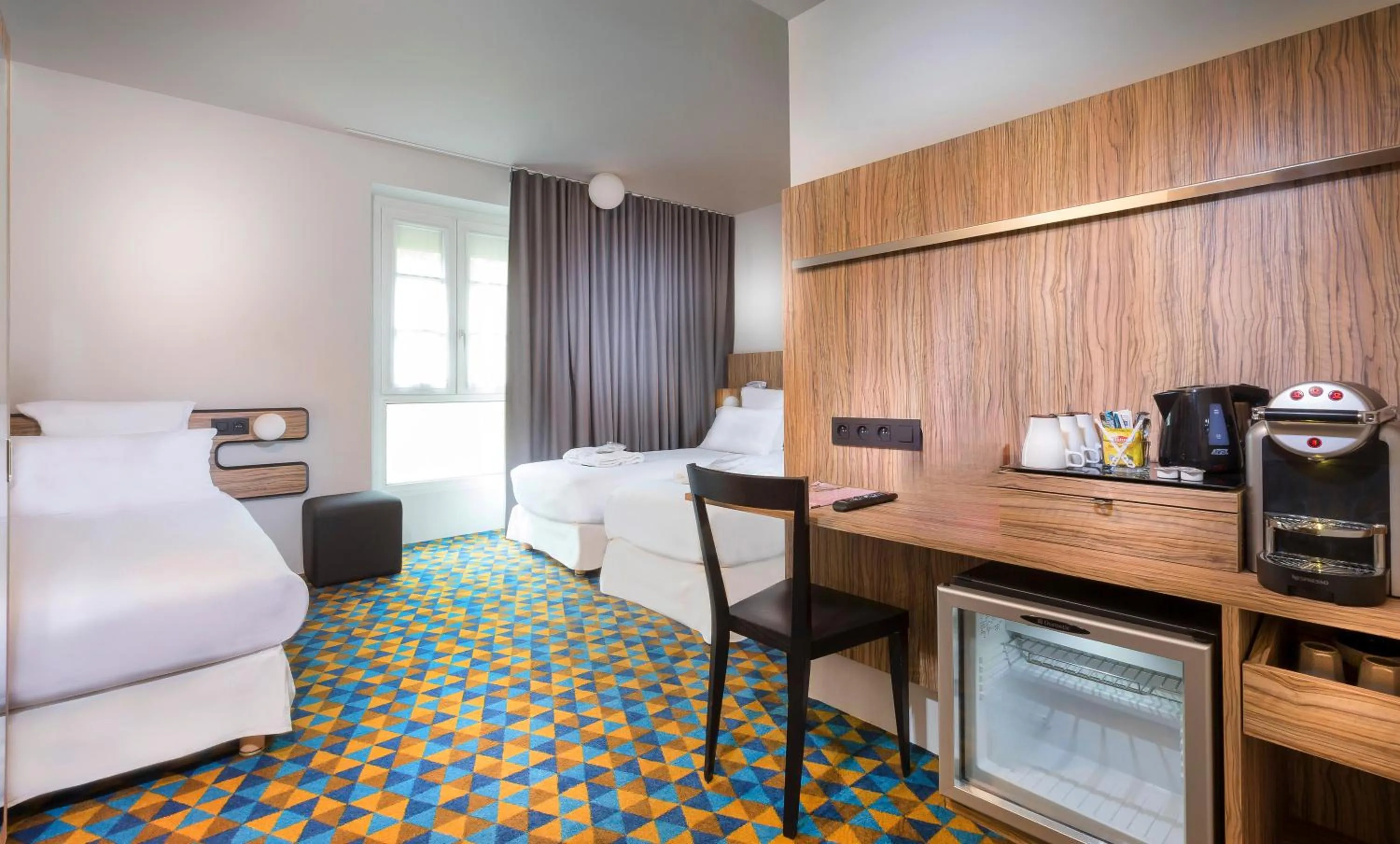 Bed in Libertel Gare Du Nord Suede