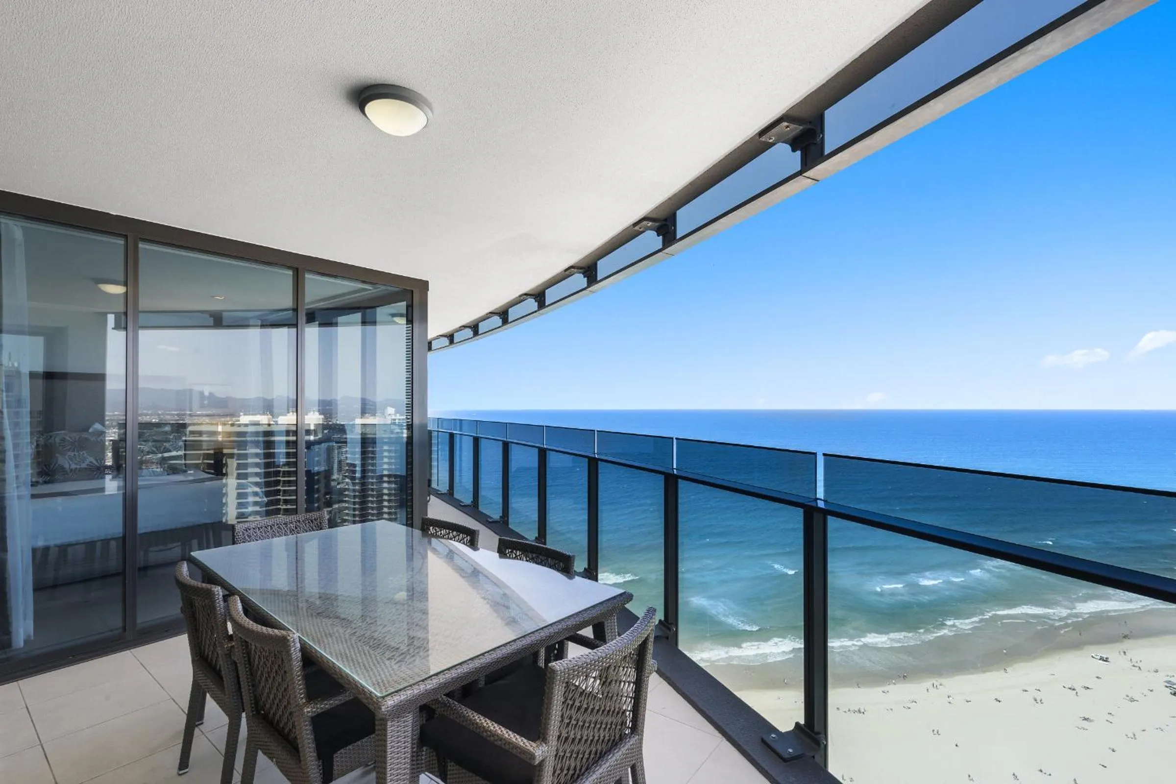 Balcony/Terrace in Soul on the Esplanade - HR Surfers Paradise