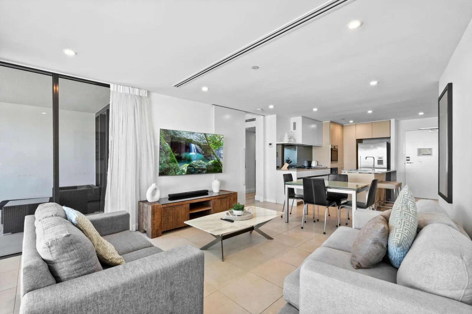 Living room in Soul on the Esplanade - HR Surfers Paradise