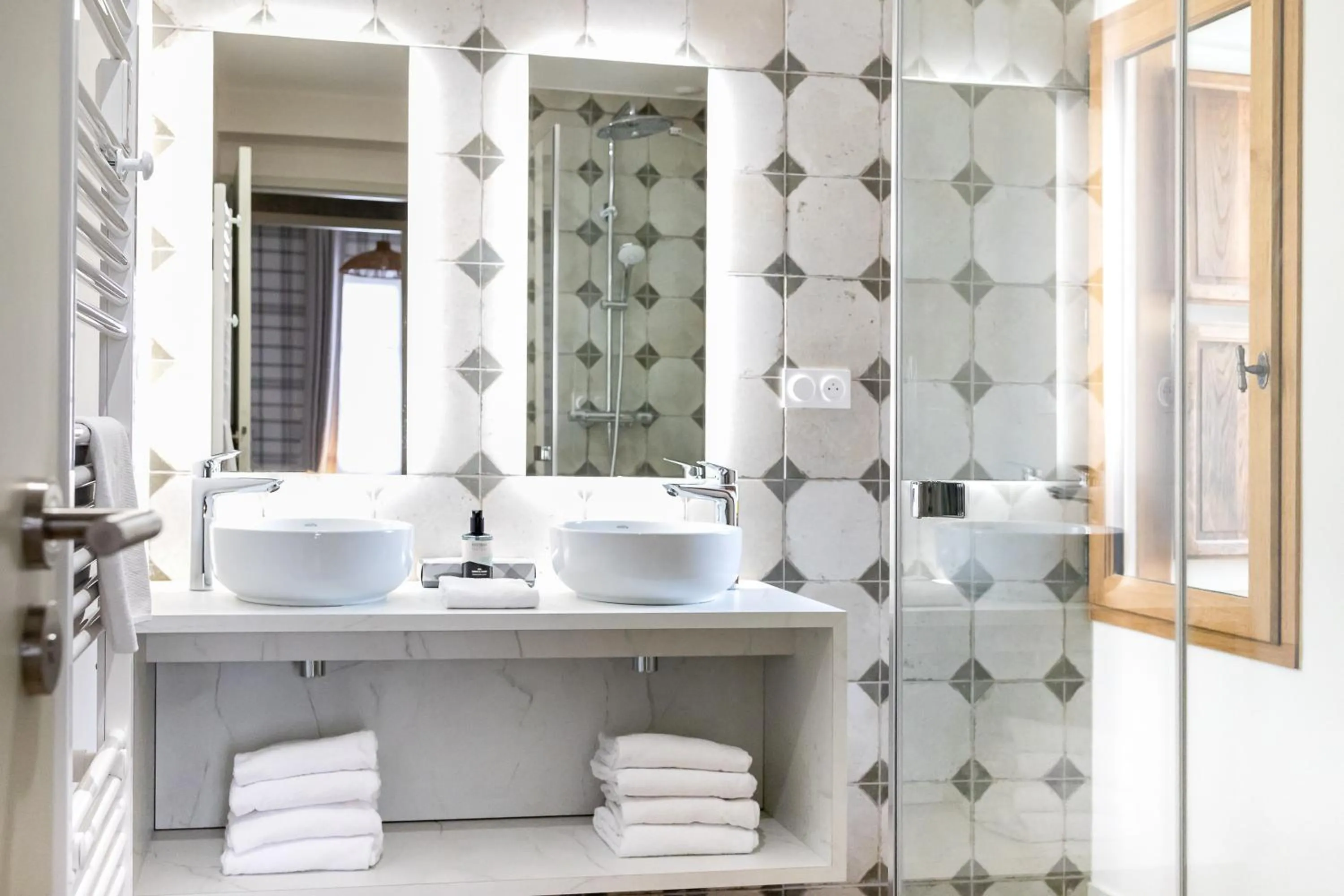 Bathroom in La Mère Poulard