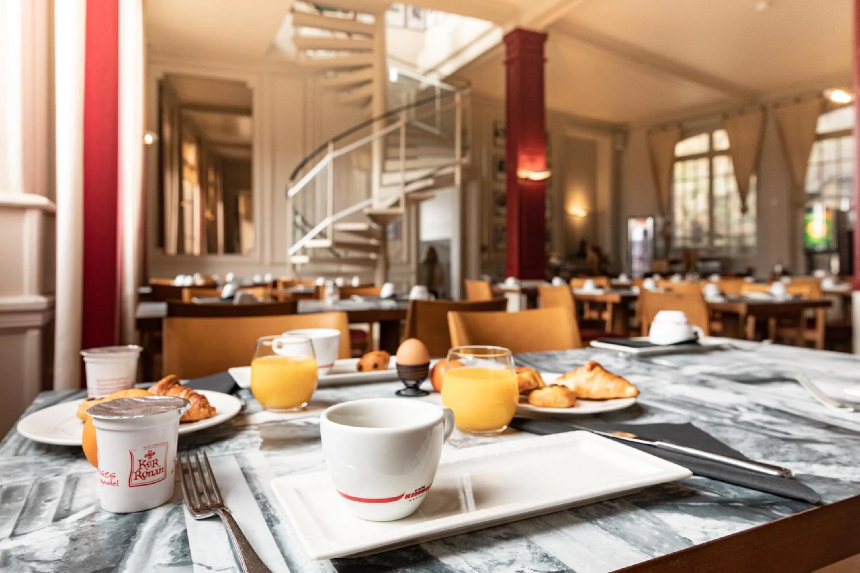 Breakfast in La Mère Poulard