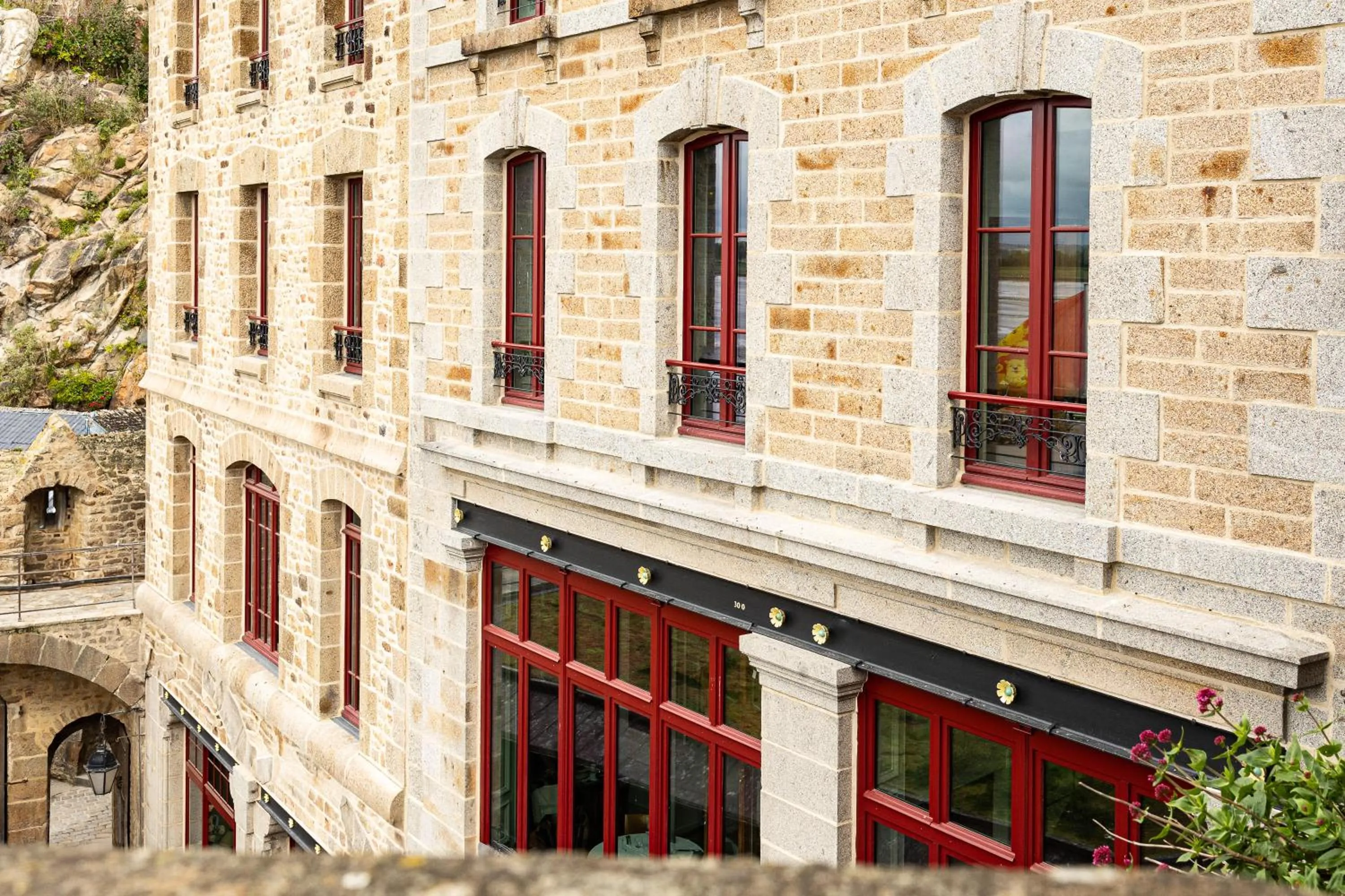 Property building in La Mère Poulard