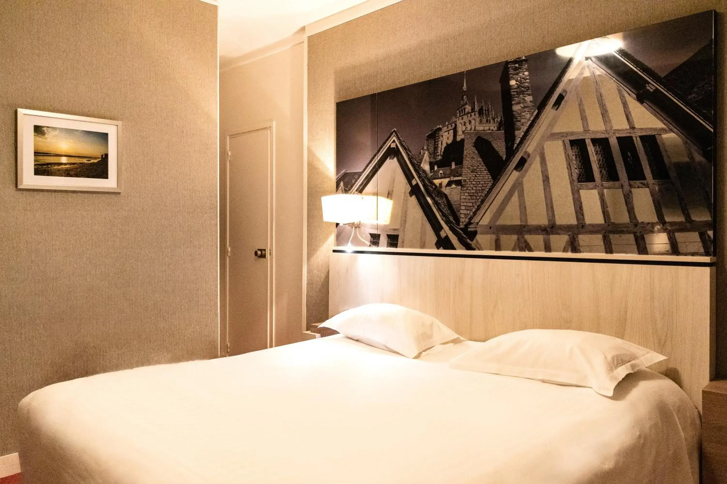 Double or Twin Room - Main Building in La Confiance Double or Twin Room - Main Building in La Confiance