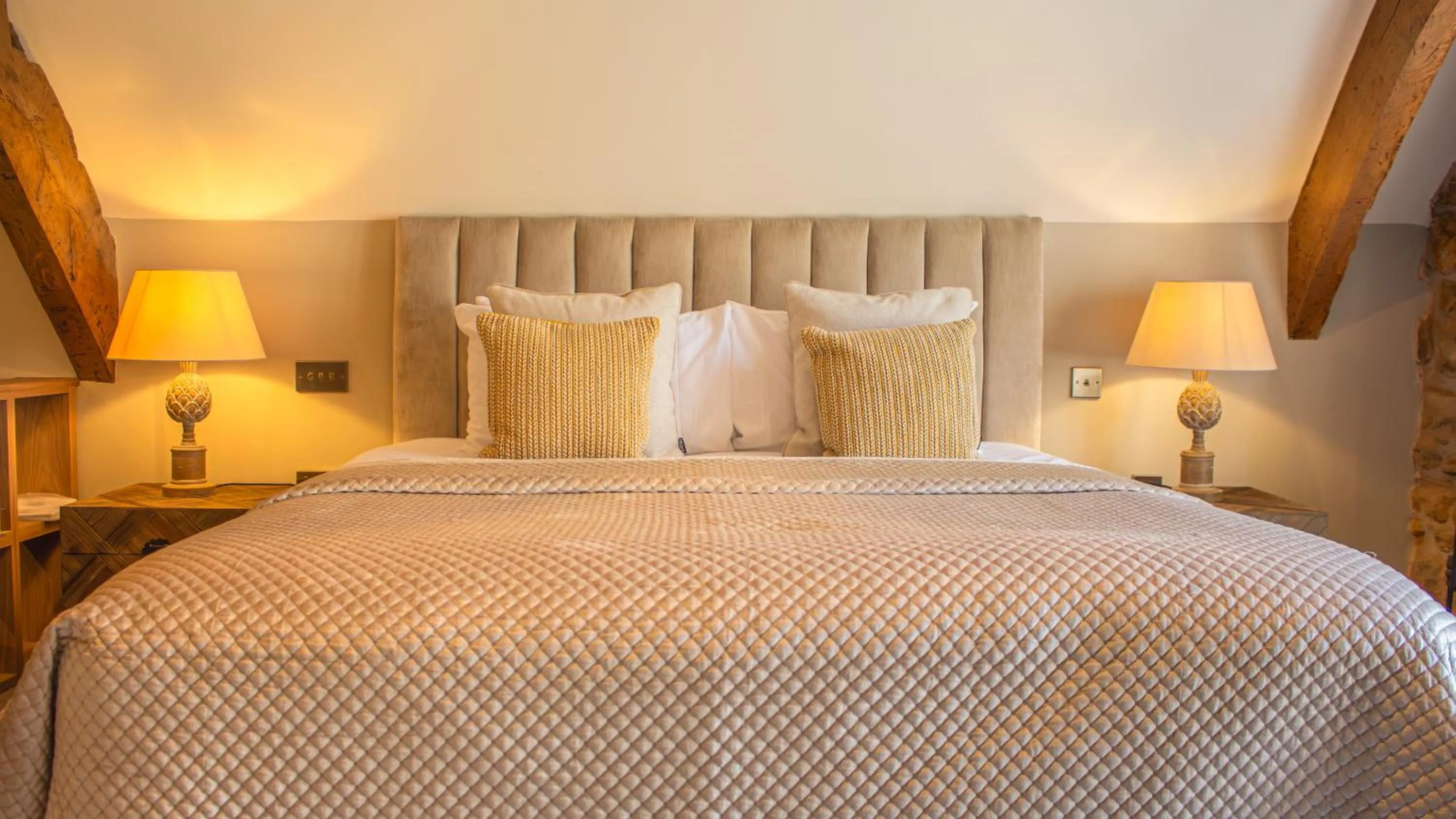 Bed in Manor House Hotel