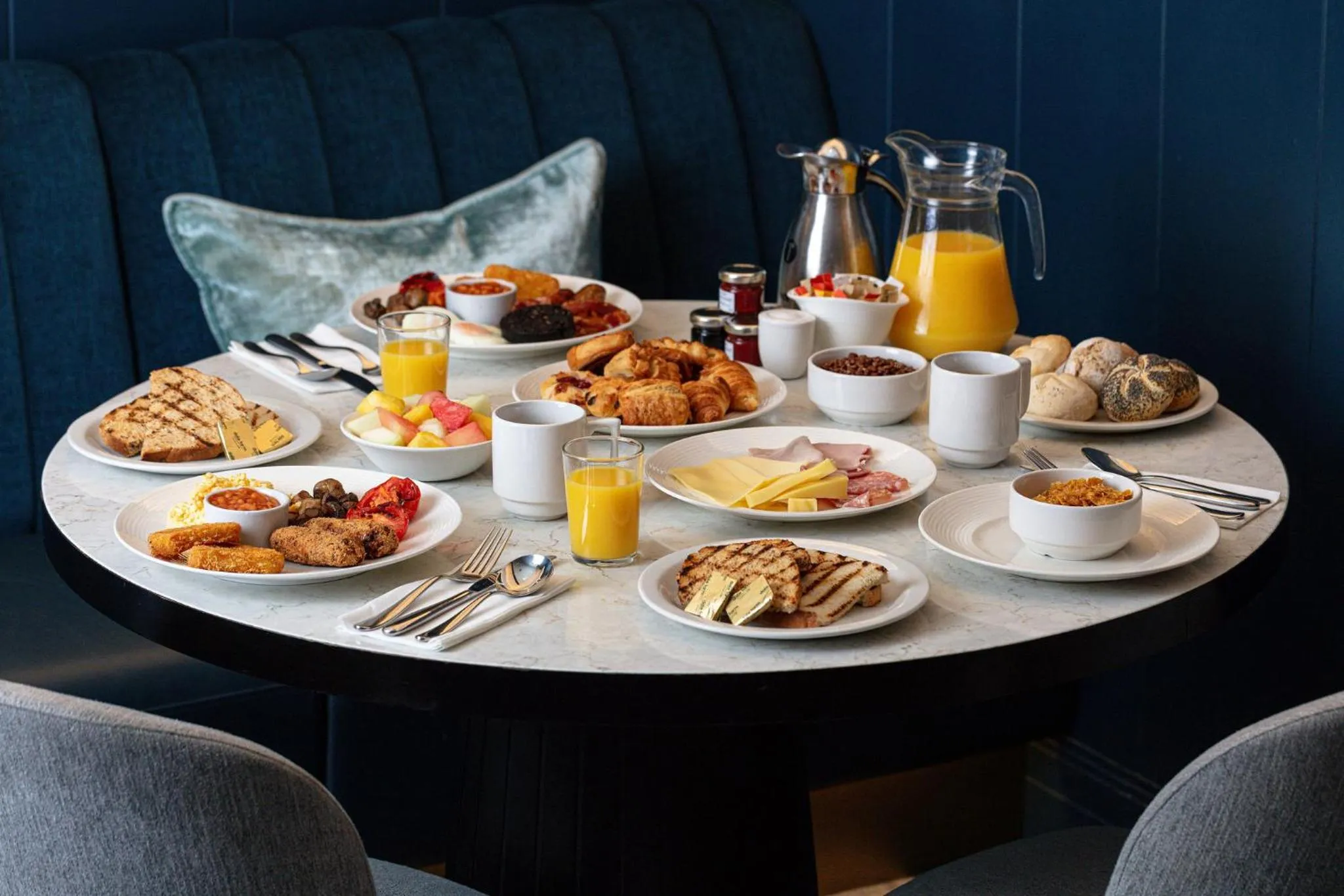 Breakfast in Strand Palace