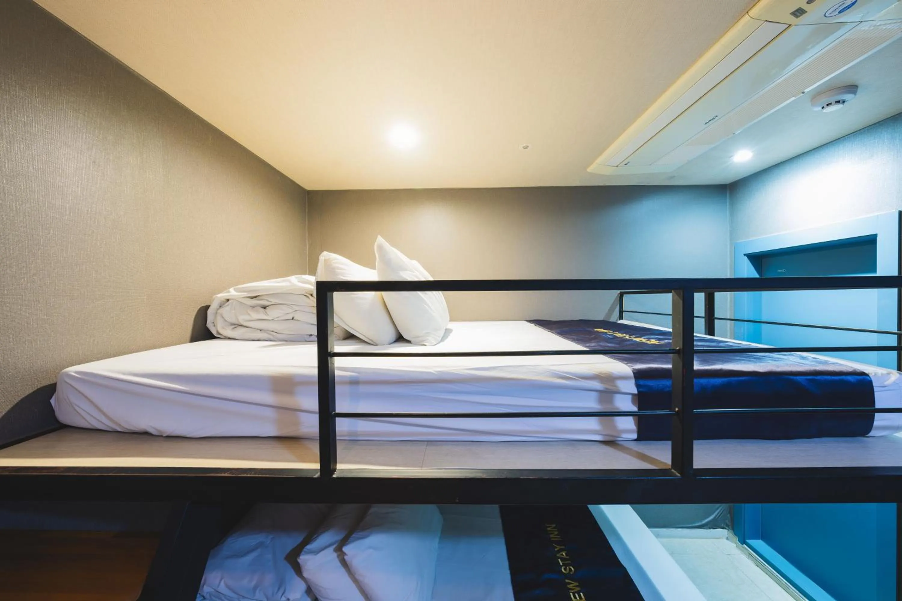 bunk bed, Bed in MyeongDong New Stay Inn