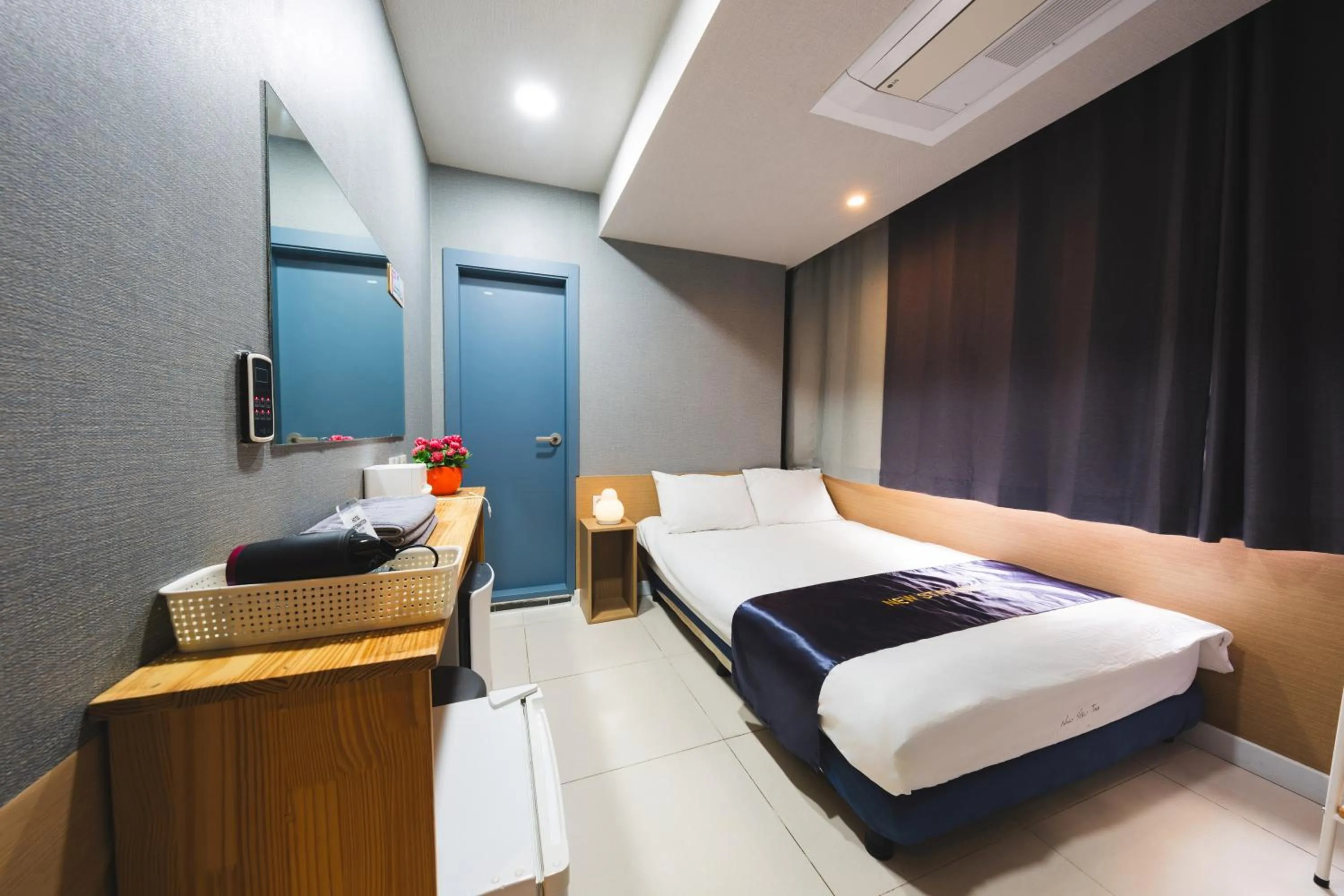 Bed in MyeongDong New Stay Inn