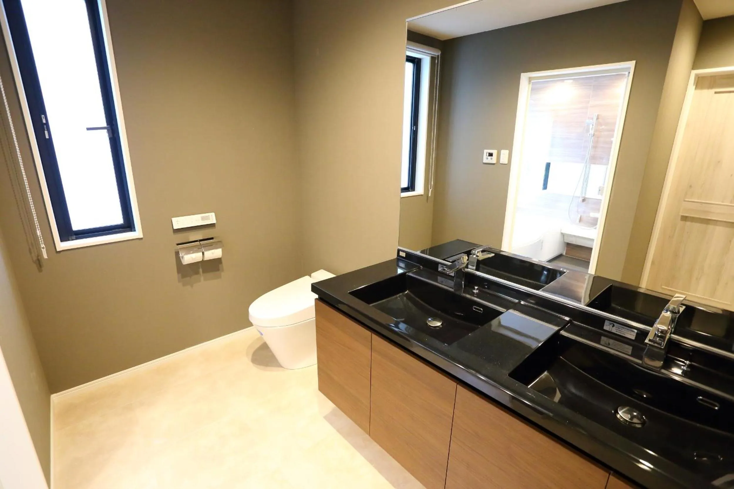 Toilet in Tabinoteitaku Okinawa Bise HOMANN CONCEPT