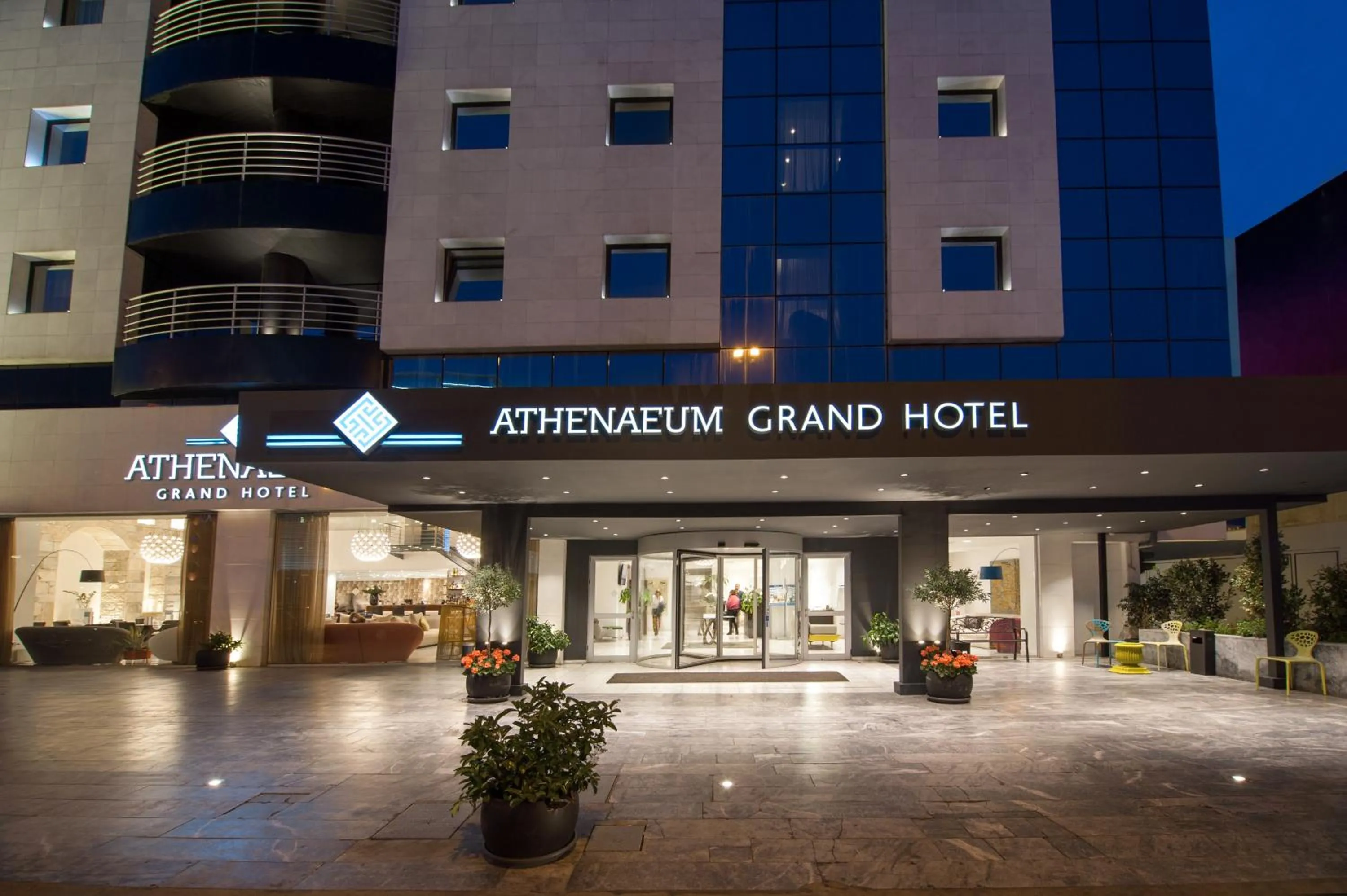Facade/entrance in Athenaeum Grand Hotel