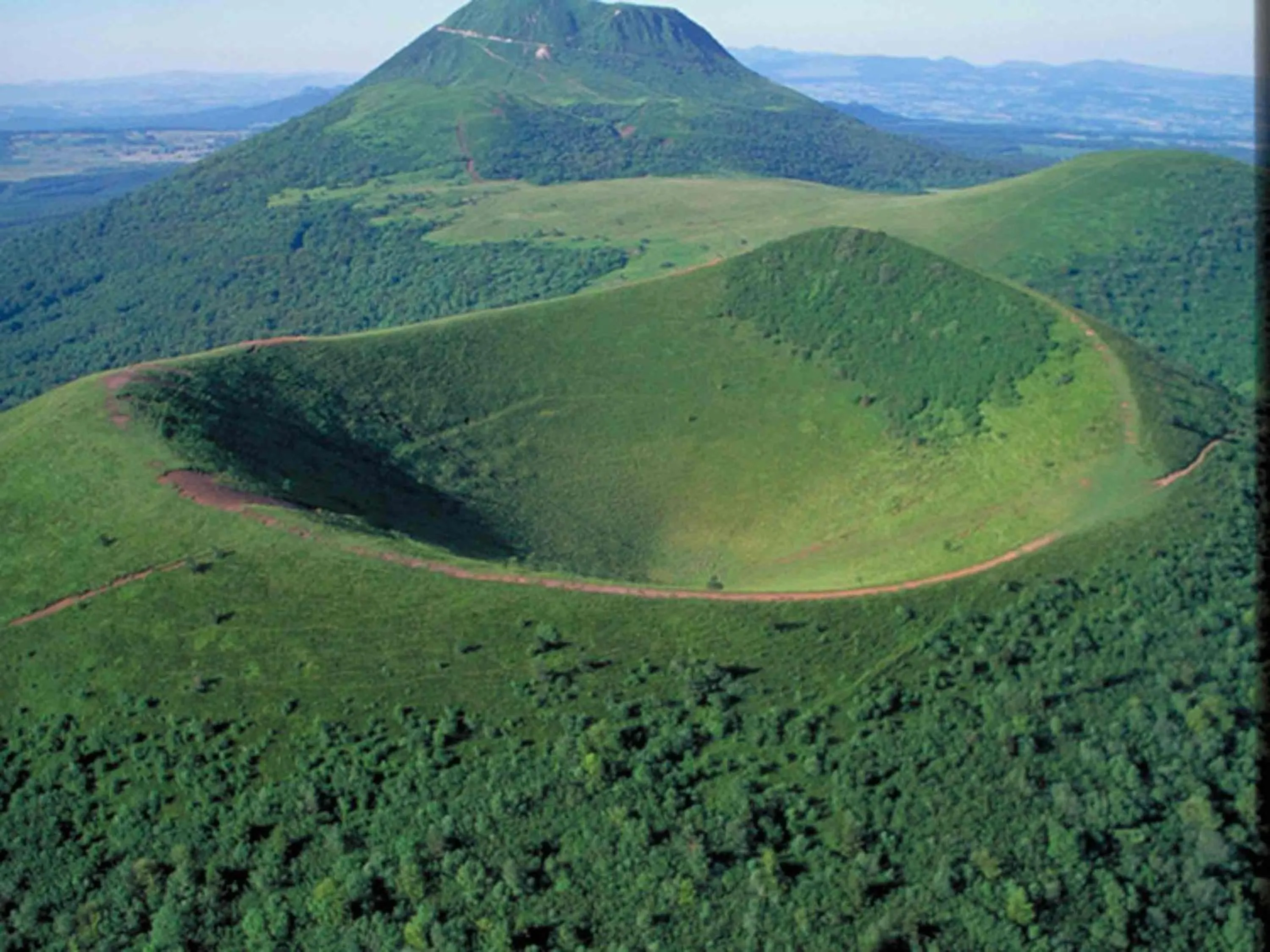 Property building in Ibis Budget Clermont Ferrand - Le Brezet - Aeroport