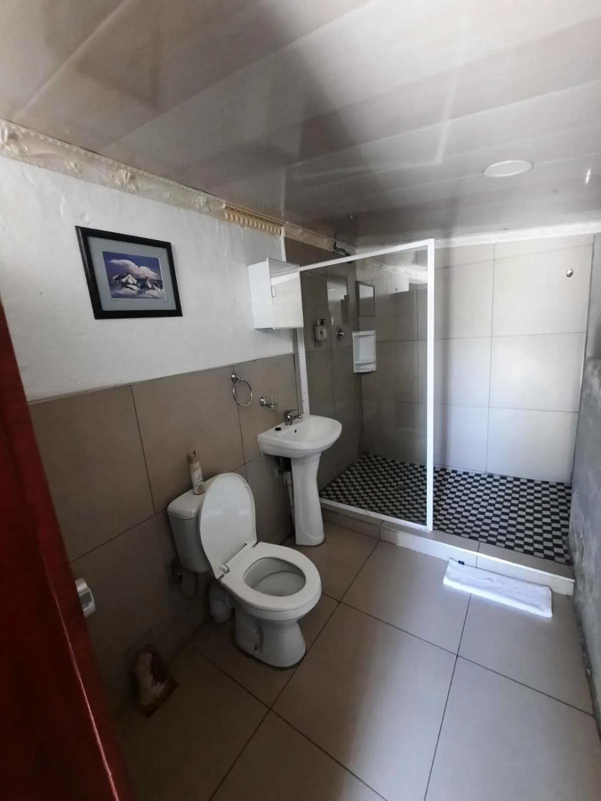 Bathroom in Lavender Lane