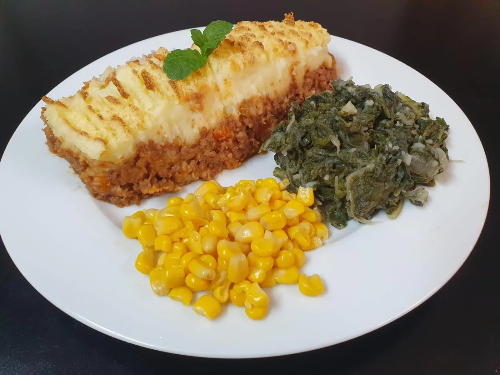 Dinner in Lavender Lane