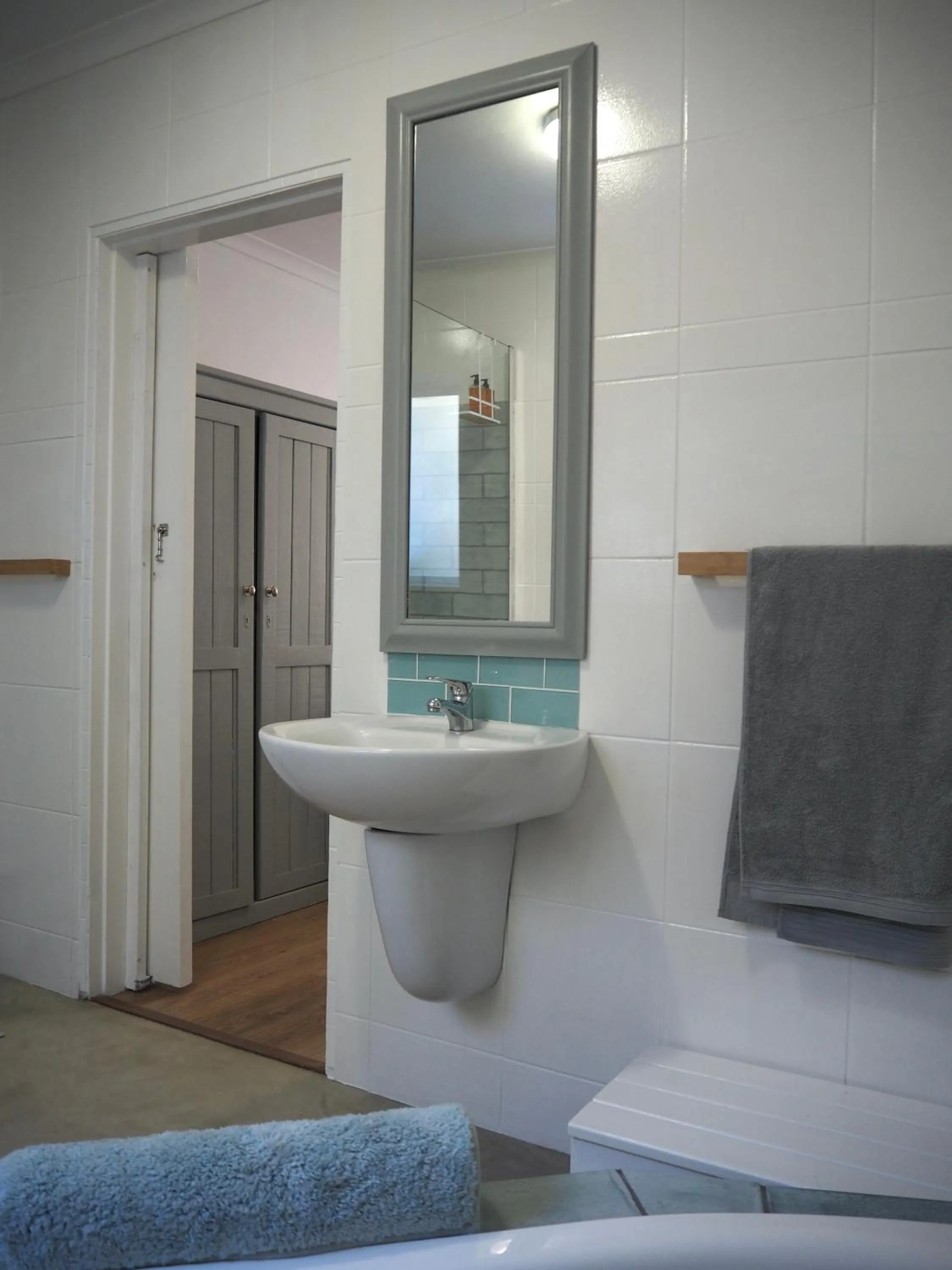 Bathroom in African Breeze Guesthouse