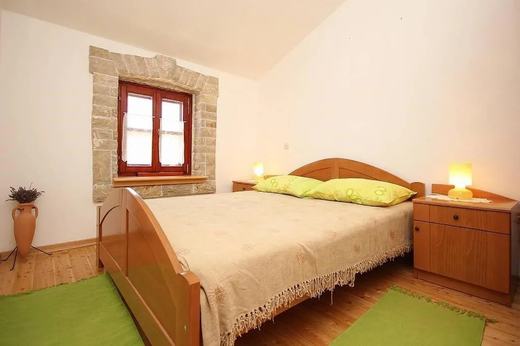 Apartment Pifar