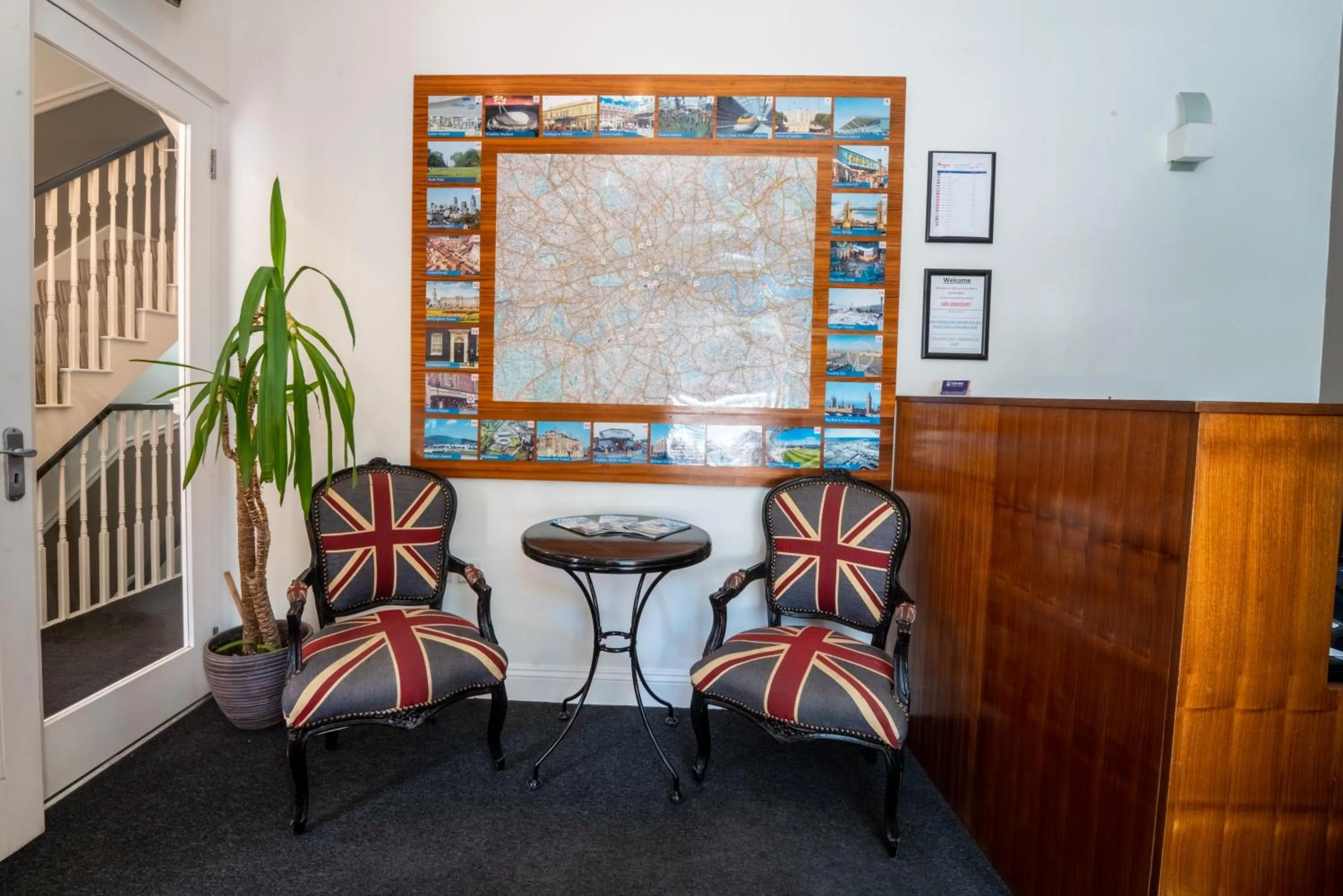 Lobby or reception in Chelsea Guest House