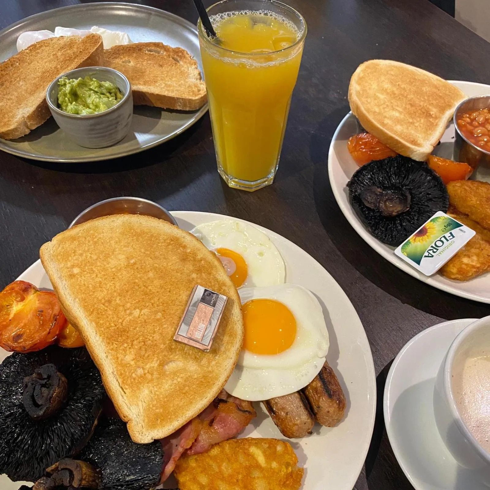 Food and drinks in China Fleet Country Club