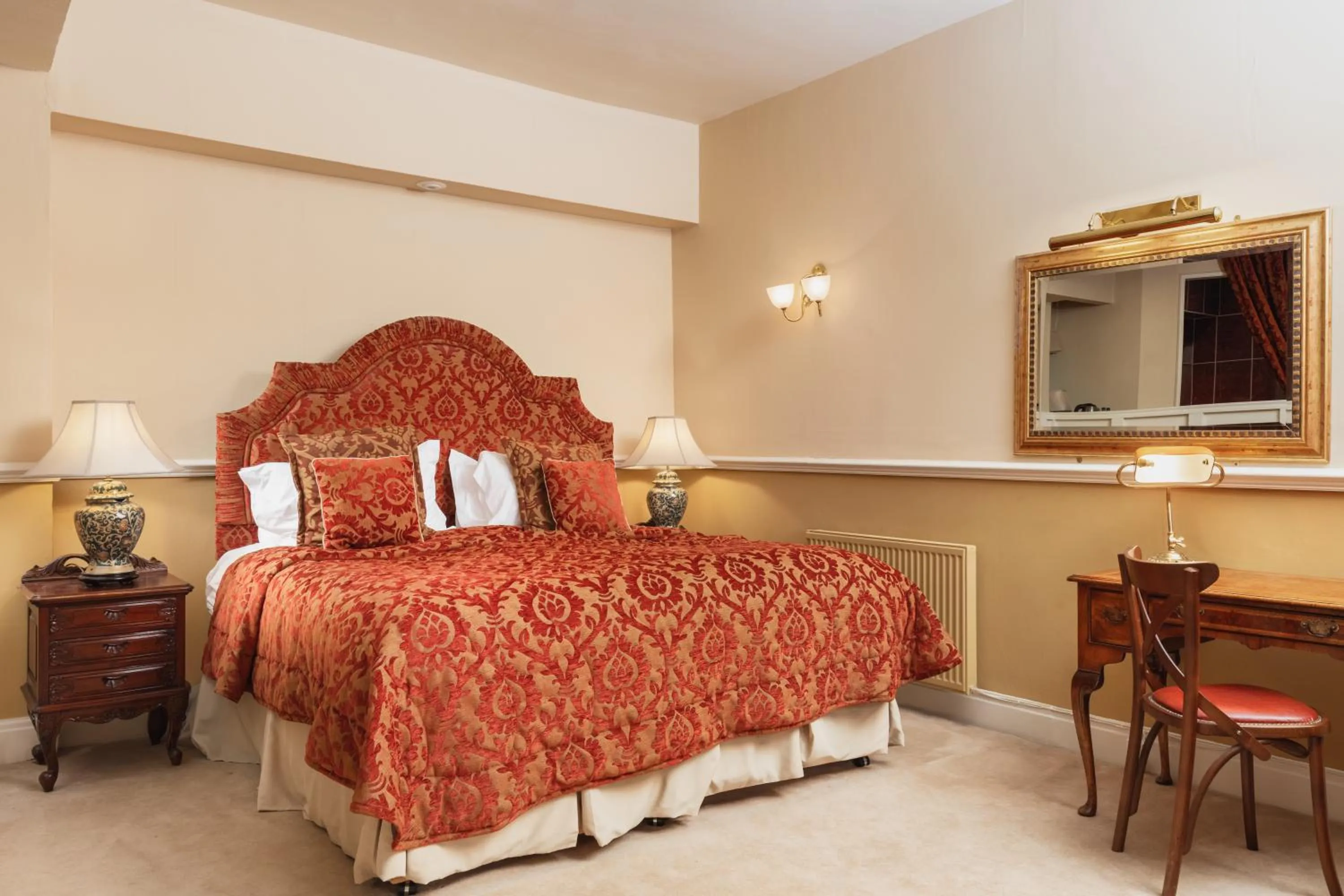 Bed in Lumley Castle Hotel