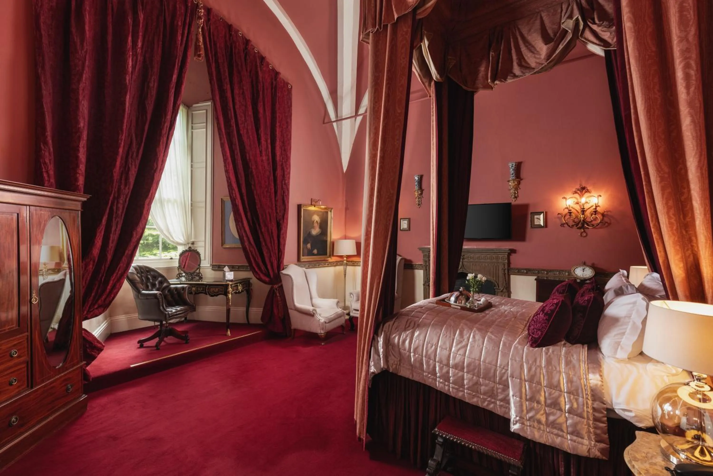 Bed in Lumley Castle Hotel