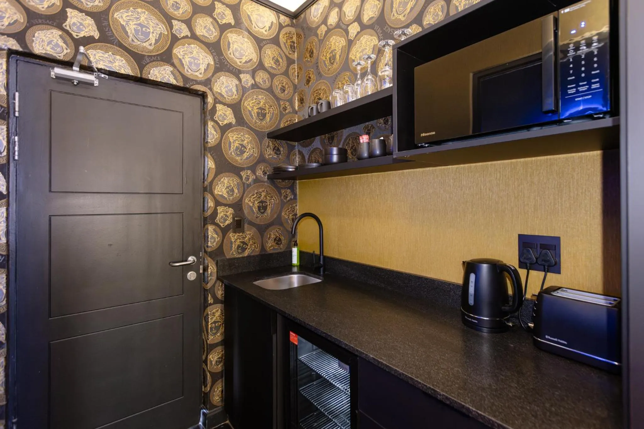 Kitchen or kitchenette in Mint Hotel Rosebank