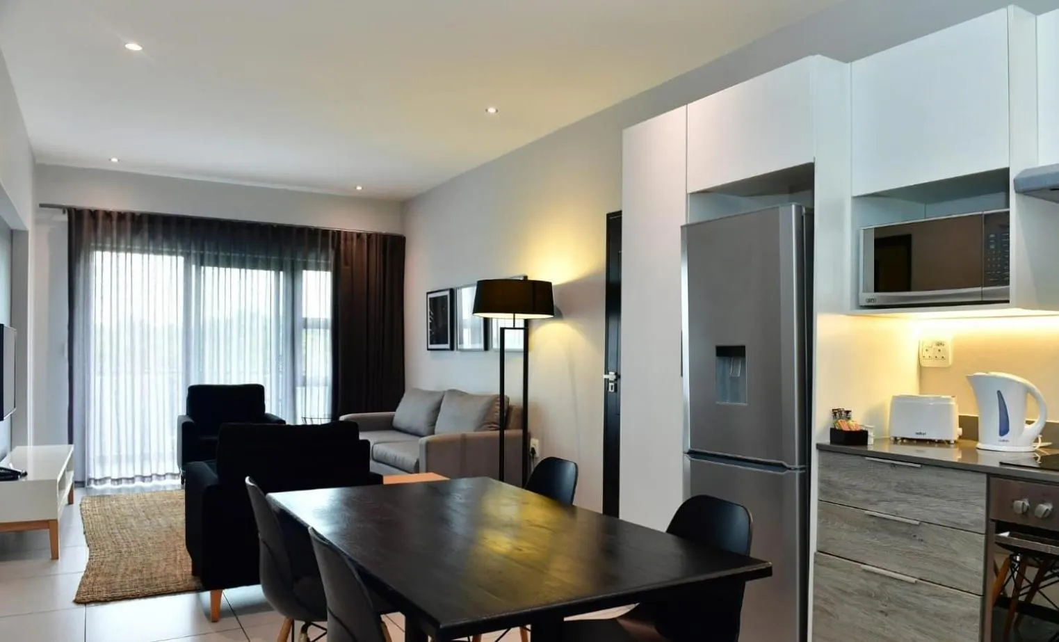 Seating area in Mint Hotel Rosebank