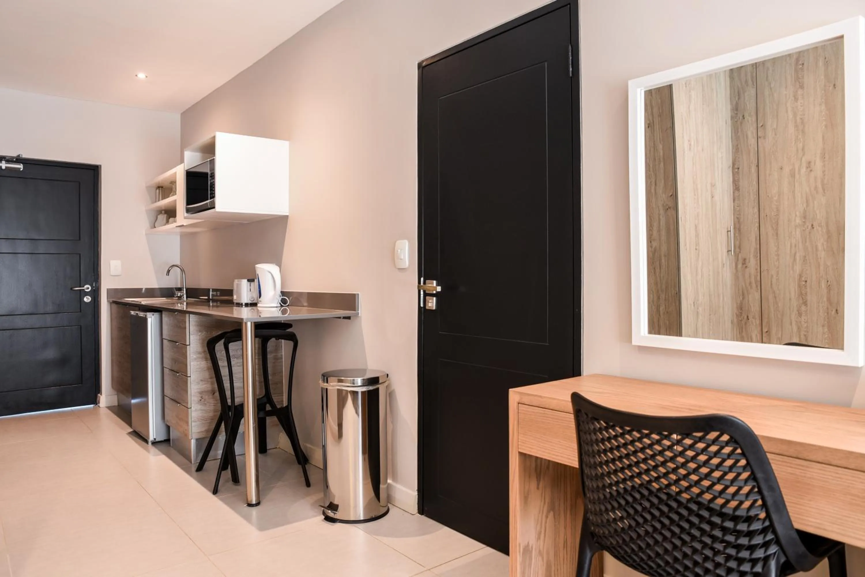 Kitchen or kitchenette in Mint Hotel Rosebank