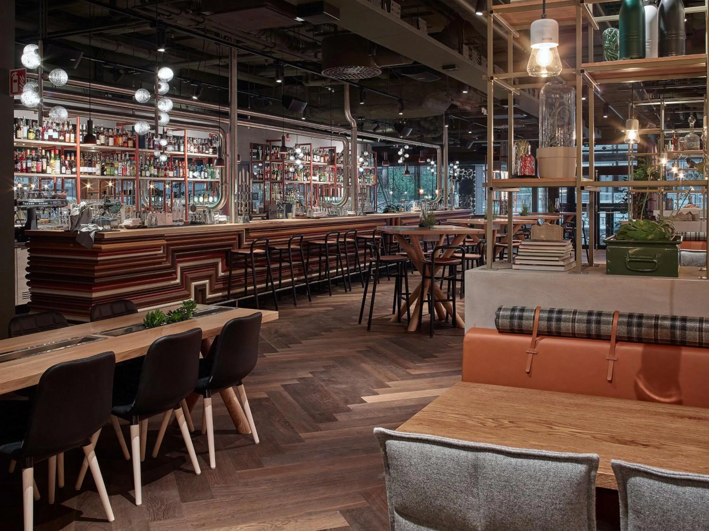 Restaurant/places to eat in Downtown Camper by Scandic