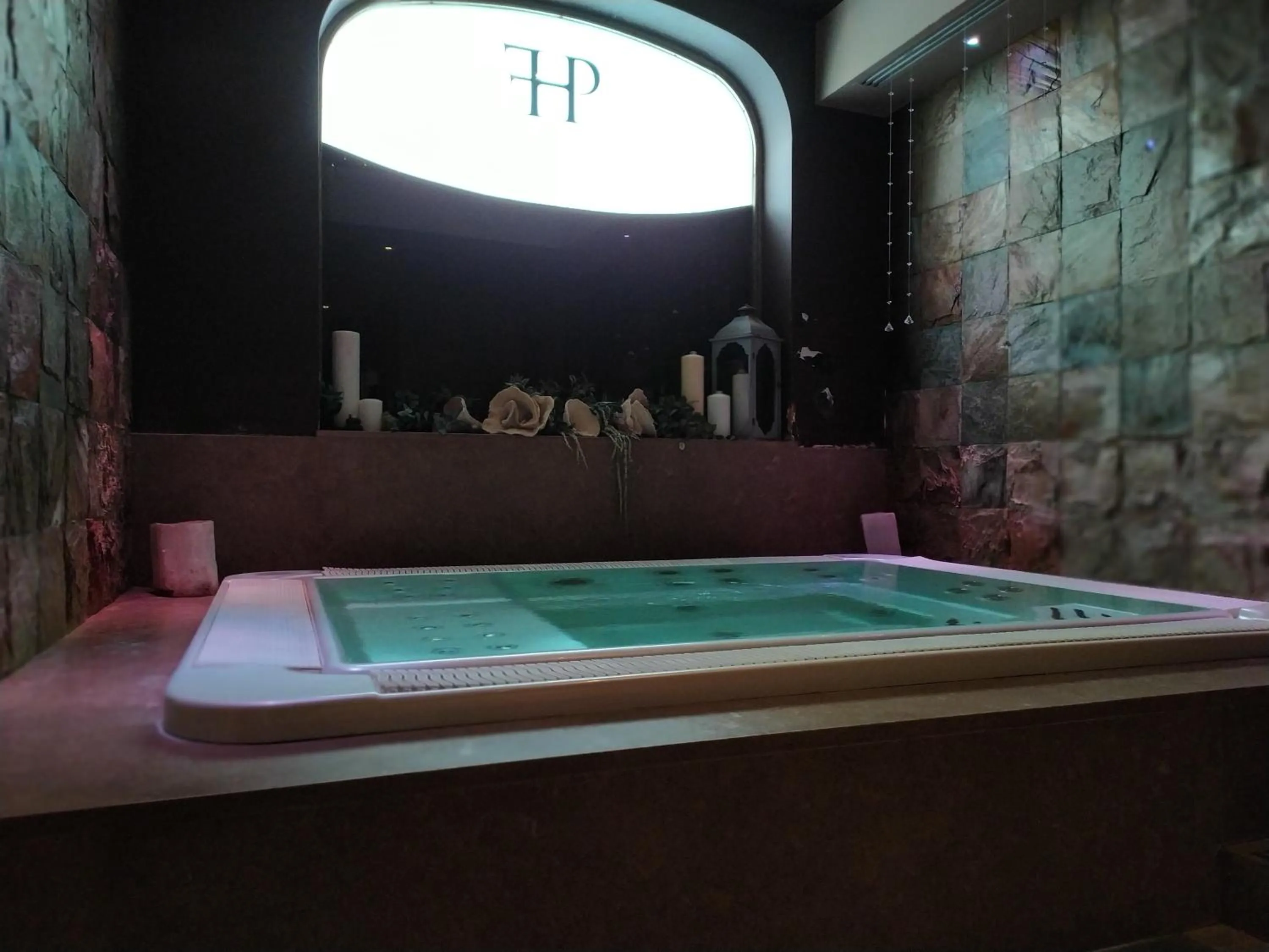 Spa and wellness centre/facilities in Hotel Porta Felice & Spa