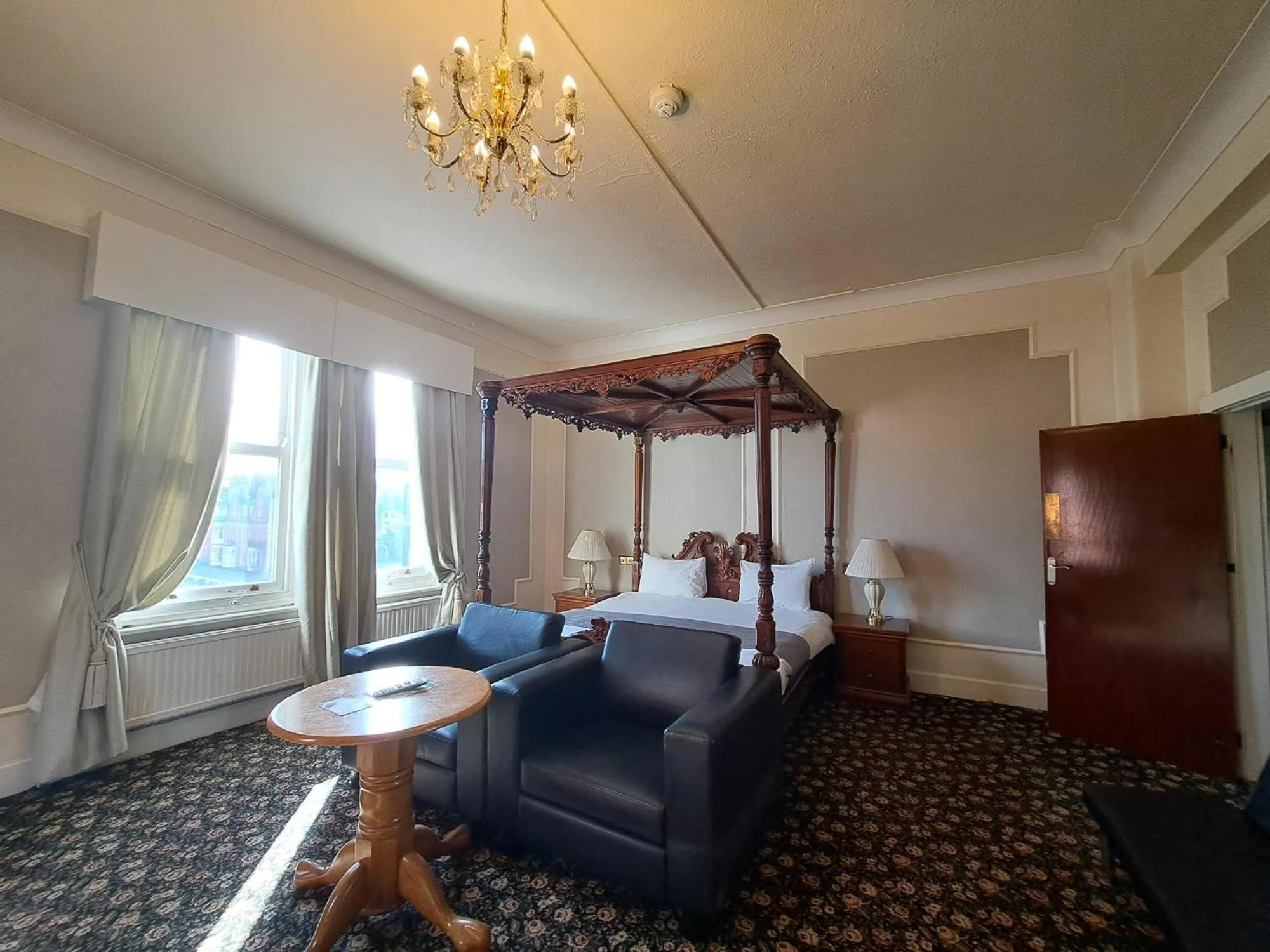 Bed in Scarisbrick Hotel