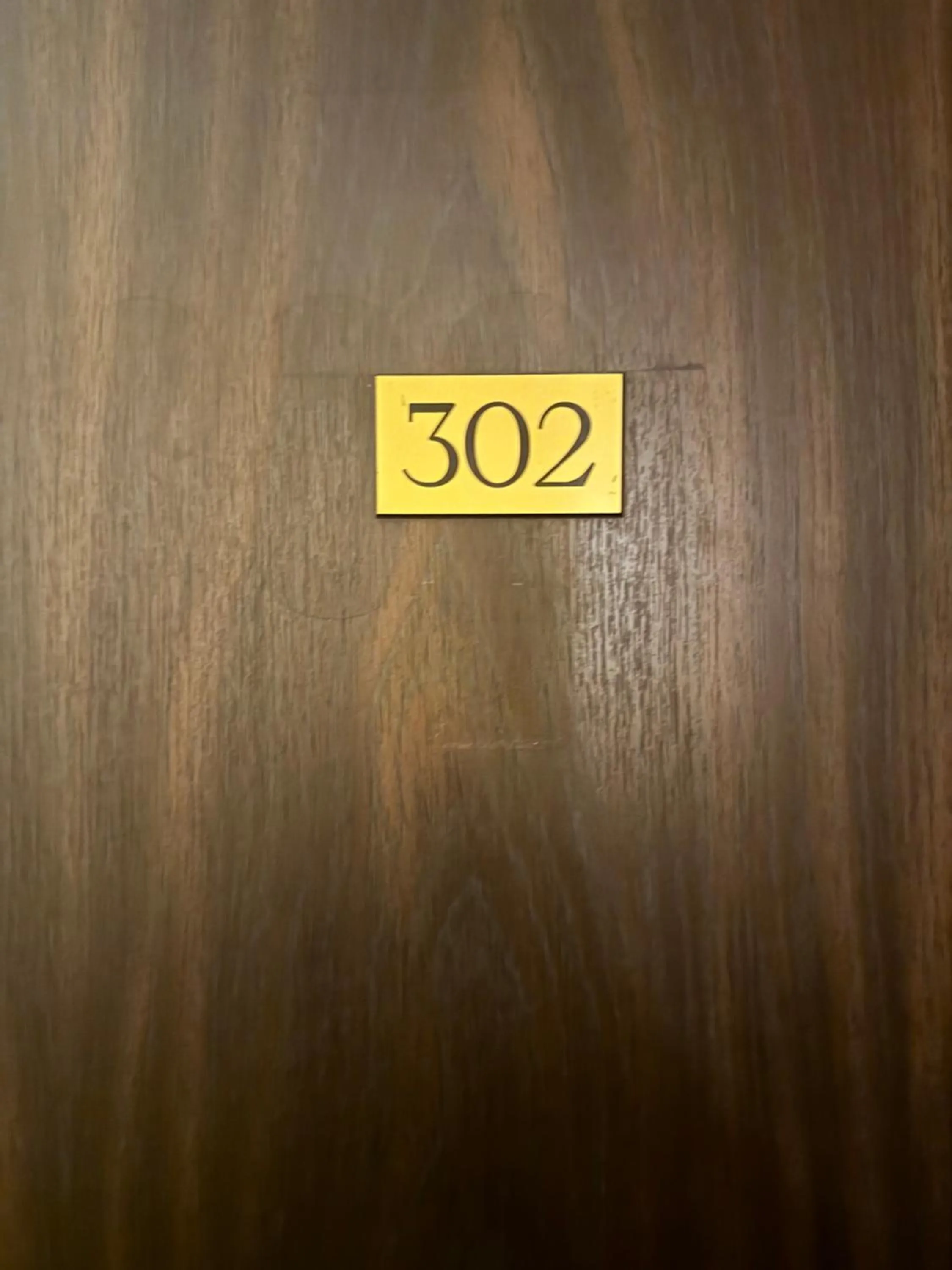 Text overlay in Hôtel Bosquet Pau Centre - Self Check In Budget Hotel