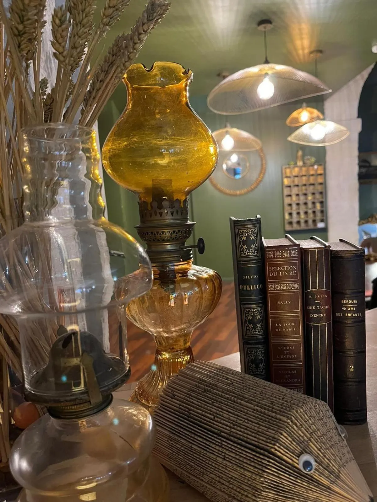 Decorative detail in Hôtel Abalone - Centre Gare