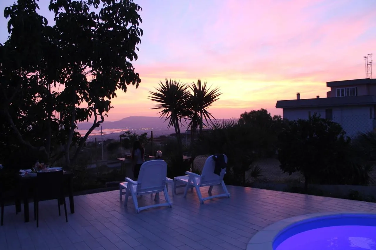 Patio in La Mariposa de La Reina