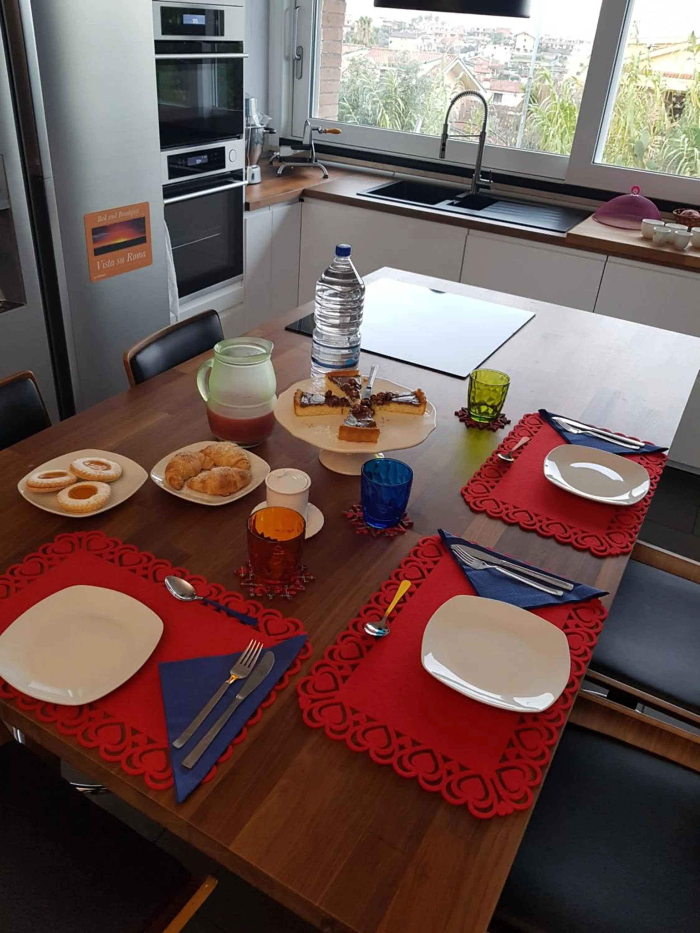Italian breakfast in B&B Vista su Roma