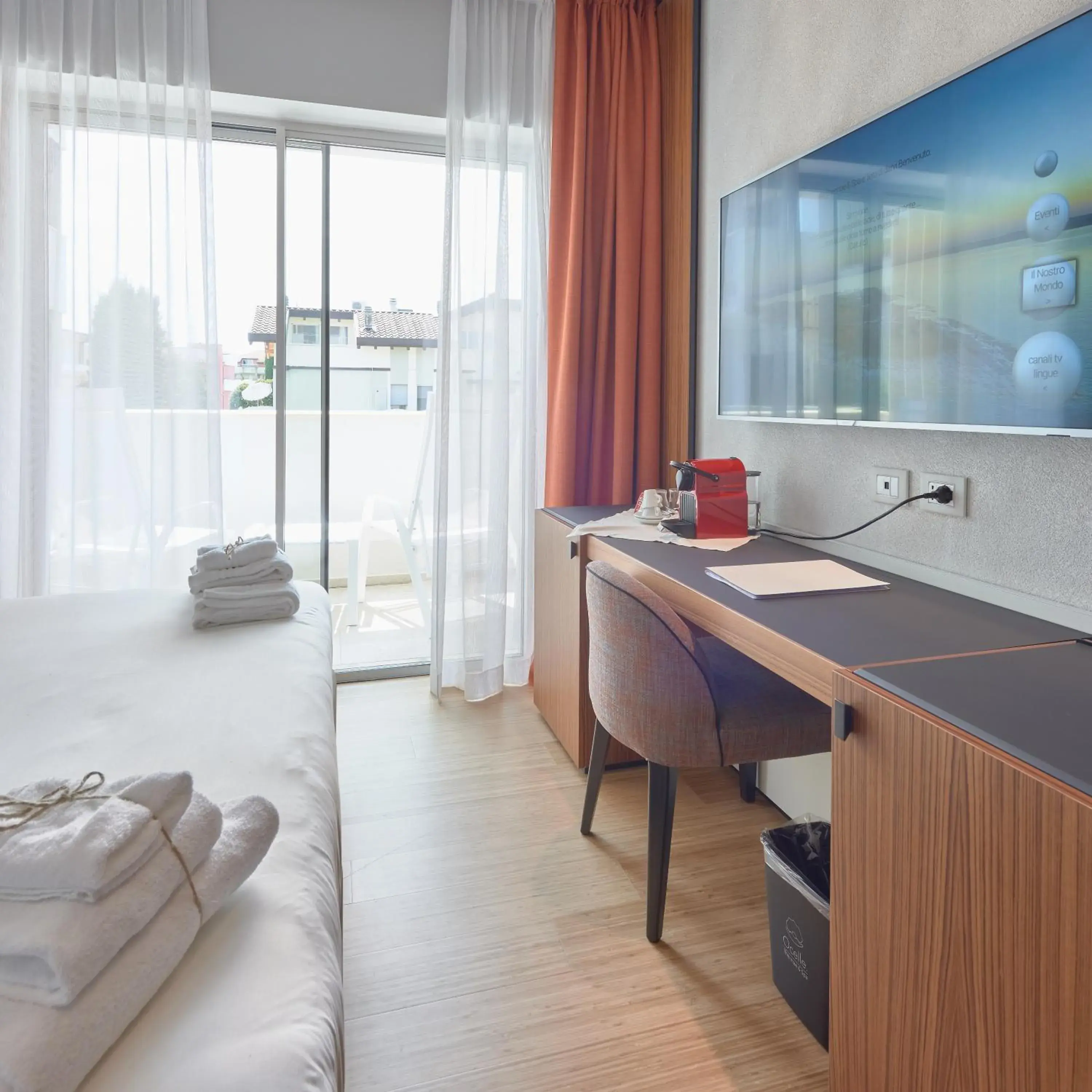 Deluxe Double or Twin Room with Balcony and Thermal Spa Access in Hotel Ocelle Thermae&Spa (Adults Only) Deluxe Double or Twin Room with Balcony and Thermal Spa Access in Hotel Ocelle Thermae&Spa (Adults Only)