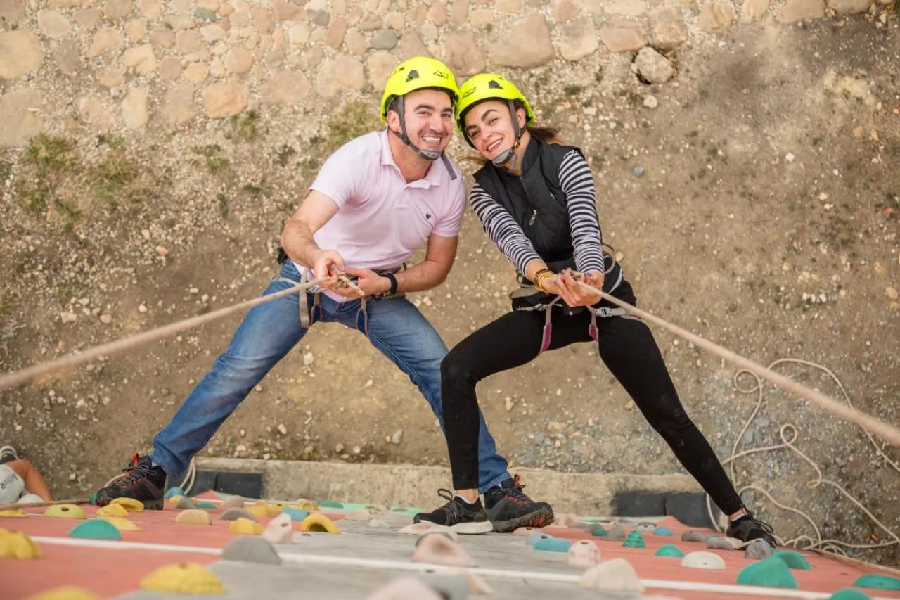 People in Hotel Campestre La Periquera