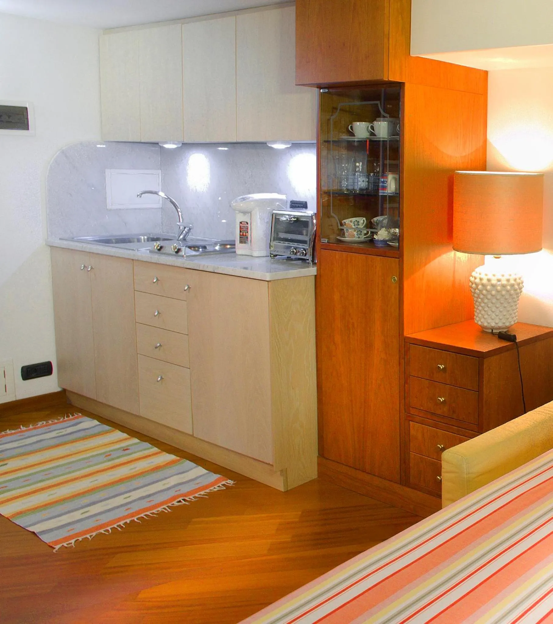 Coffee/tea facilities in Elegante Monolocale Genova
