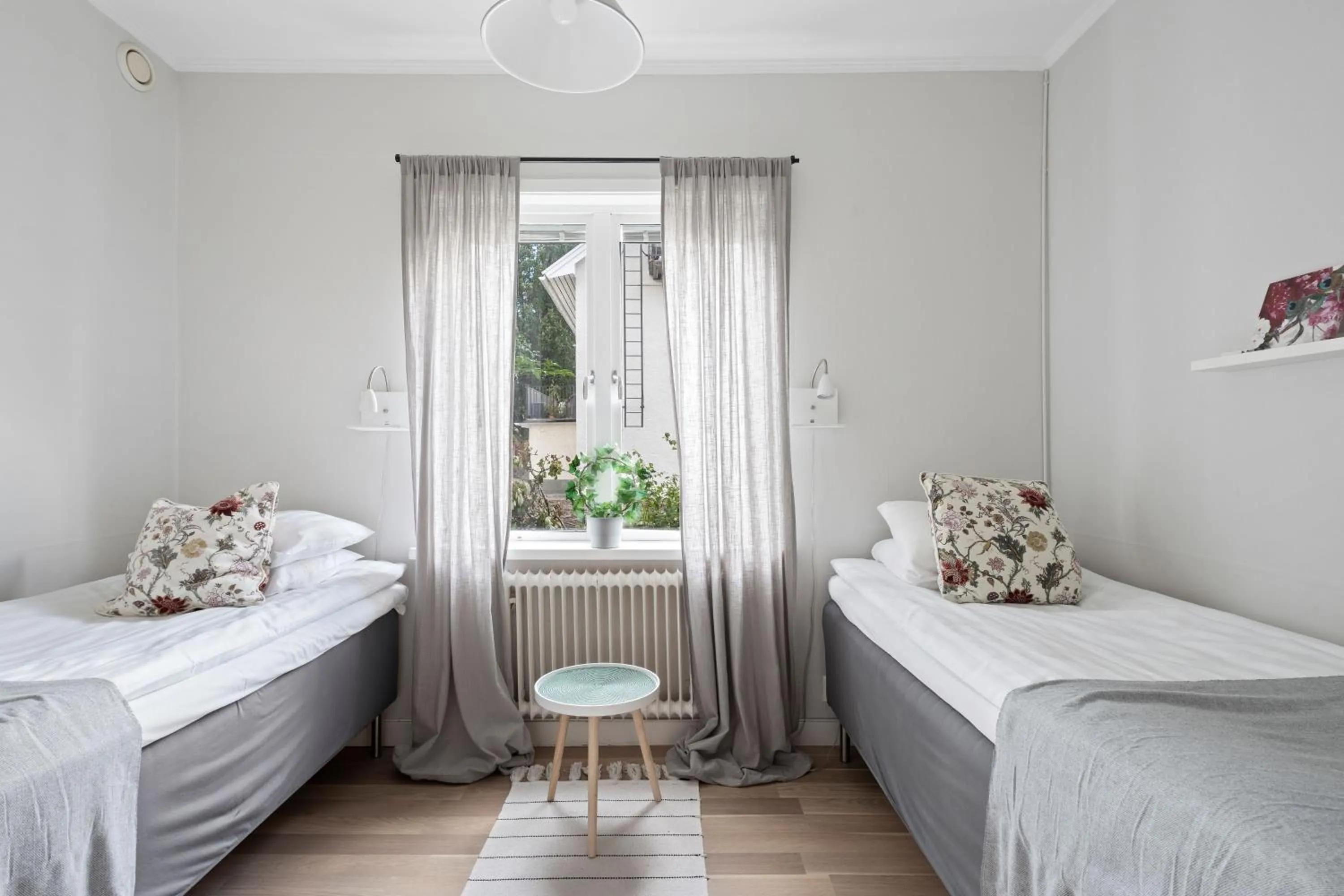 Bed in Uppsala Lägenhetshotell