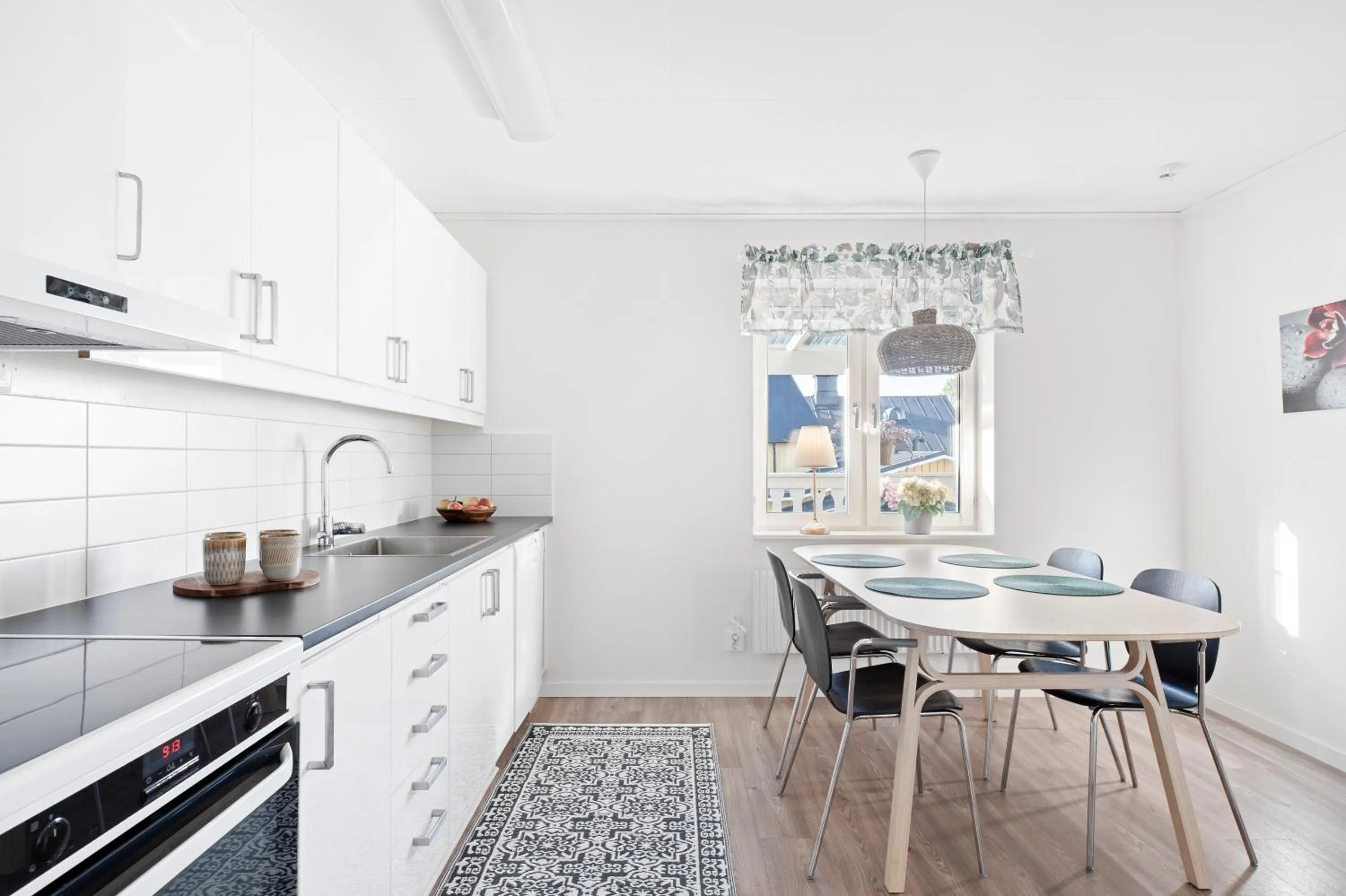 Kitchen or kitchenette in Uppsala Lägenhetshotell