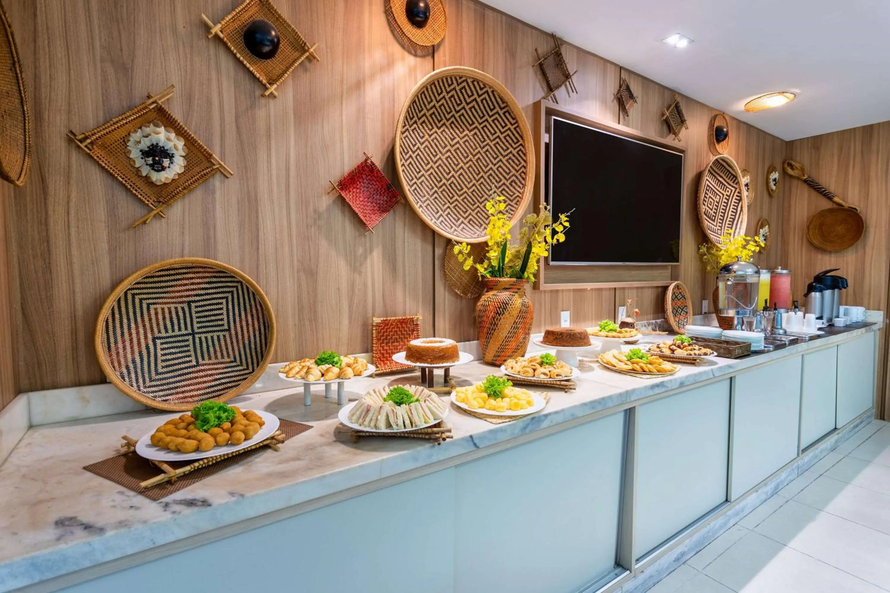 Restaurant/places to eat in TRYP by Wyndham Manaus Aeroporto