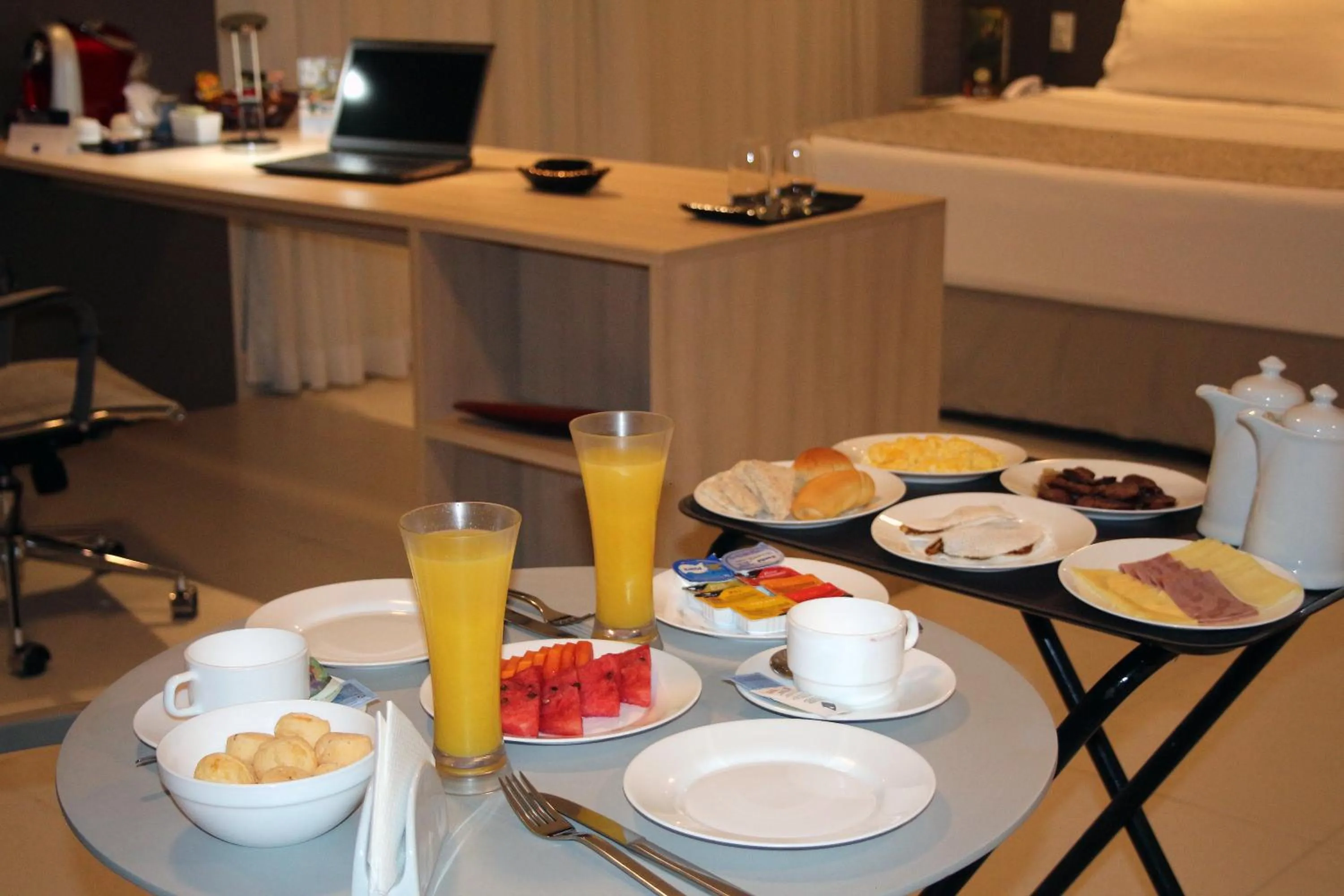 Photo of the whole room in TRYP by Wyndham Manaus Aeroporto