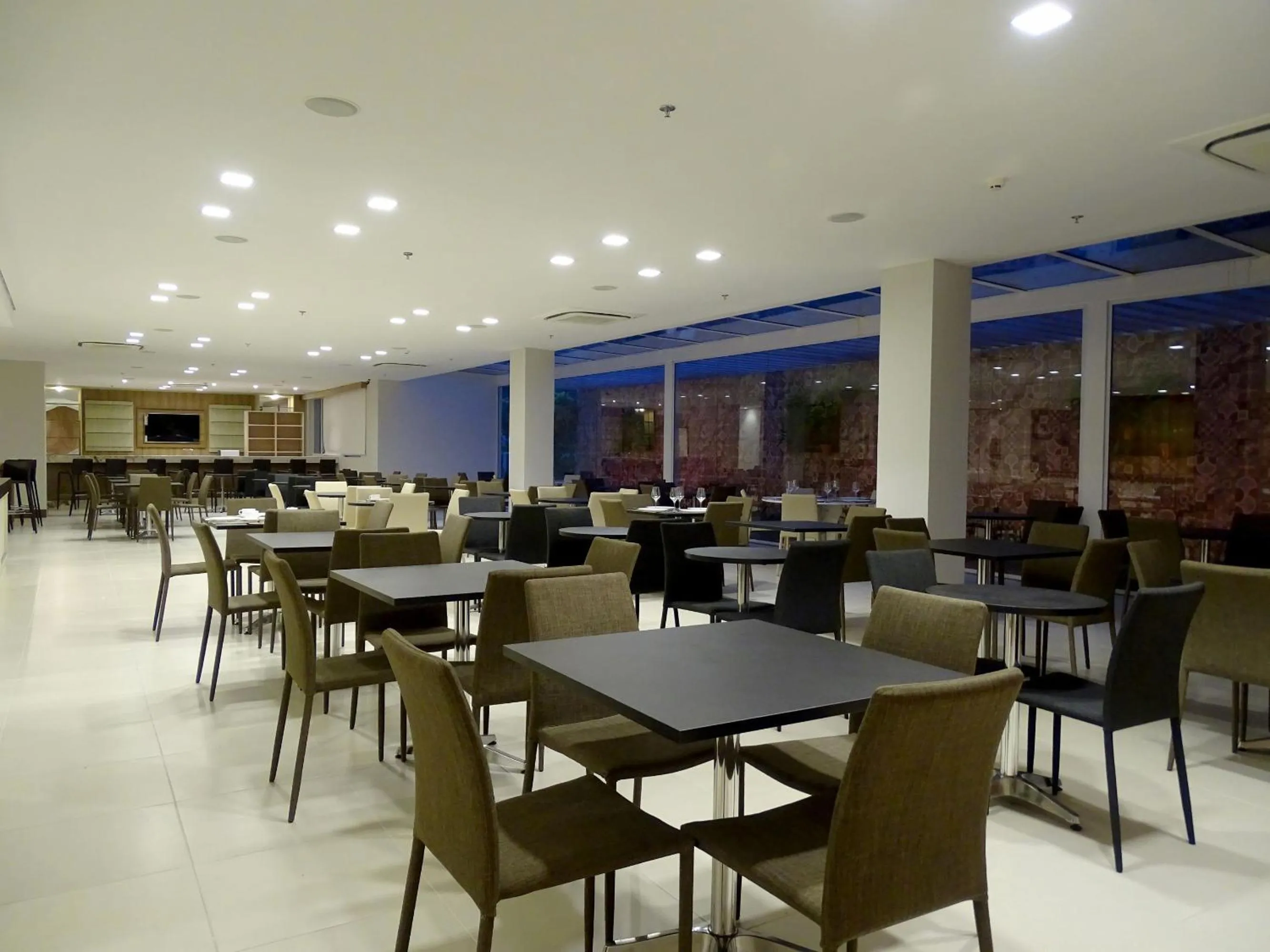 Restaurant/places to eat in TRYP by Wyndham Manaus Aeroporto