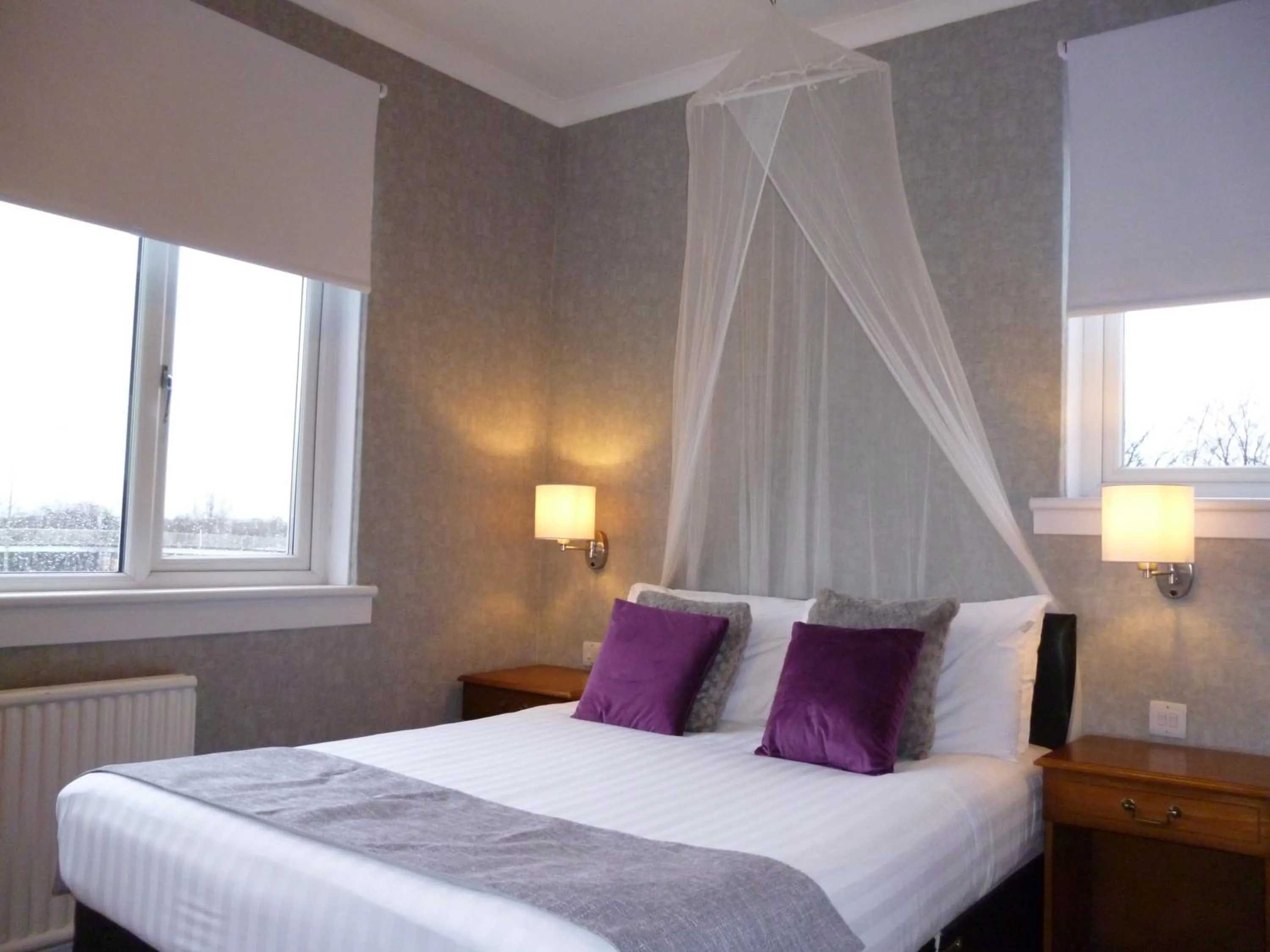 Bedroom in West Park Hotel