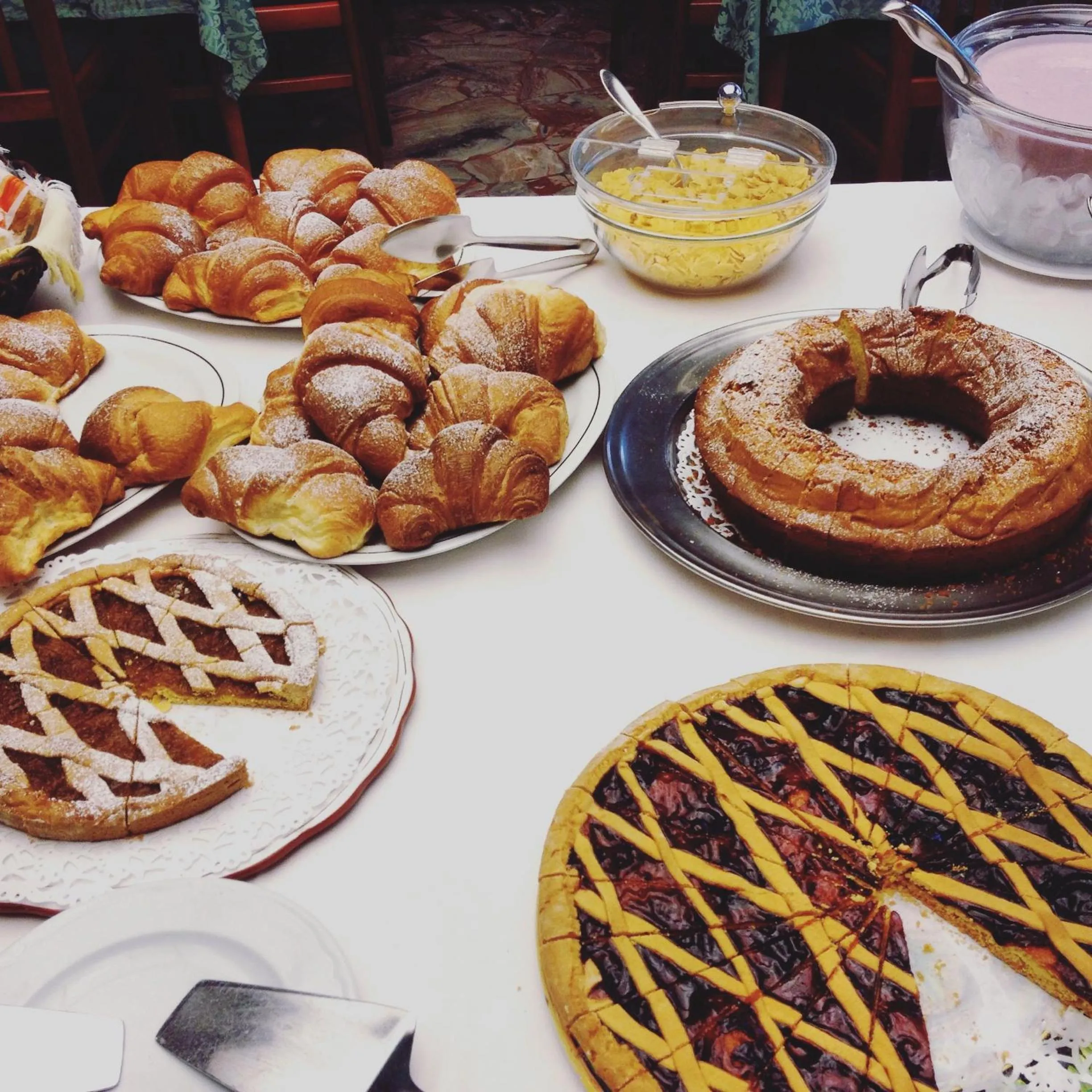 Restaurant/places to eat in Hotel Gabbiano