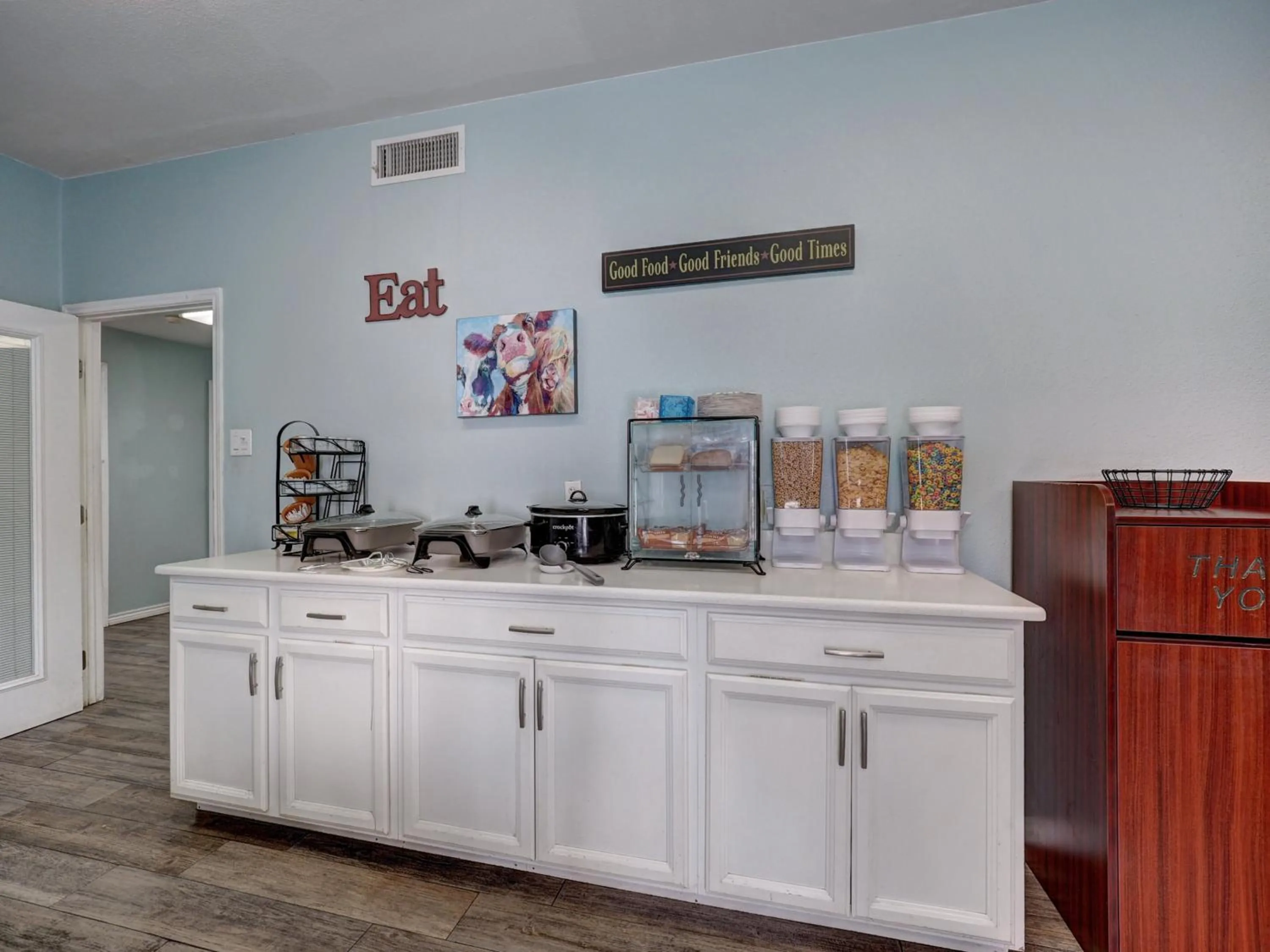 kitchen in Alister Square Inn